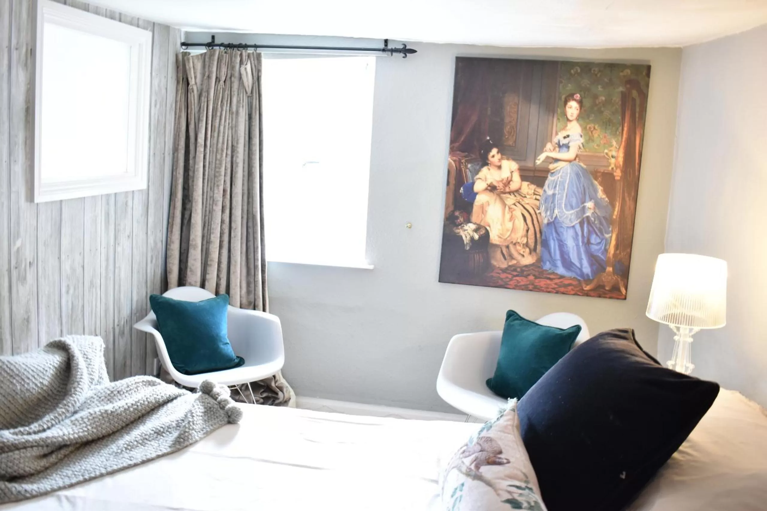 Double Room with Private Bathroom in Davenford Cotswold Gardens