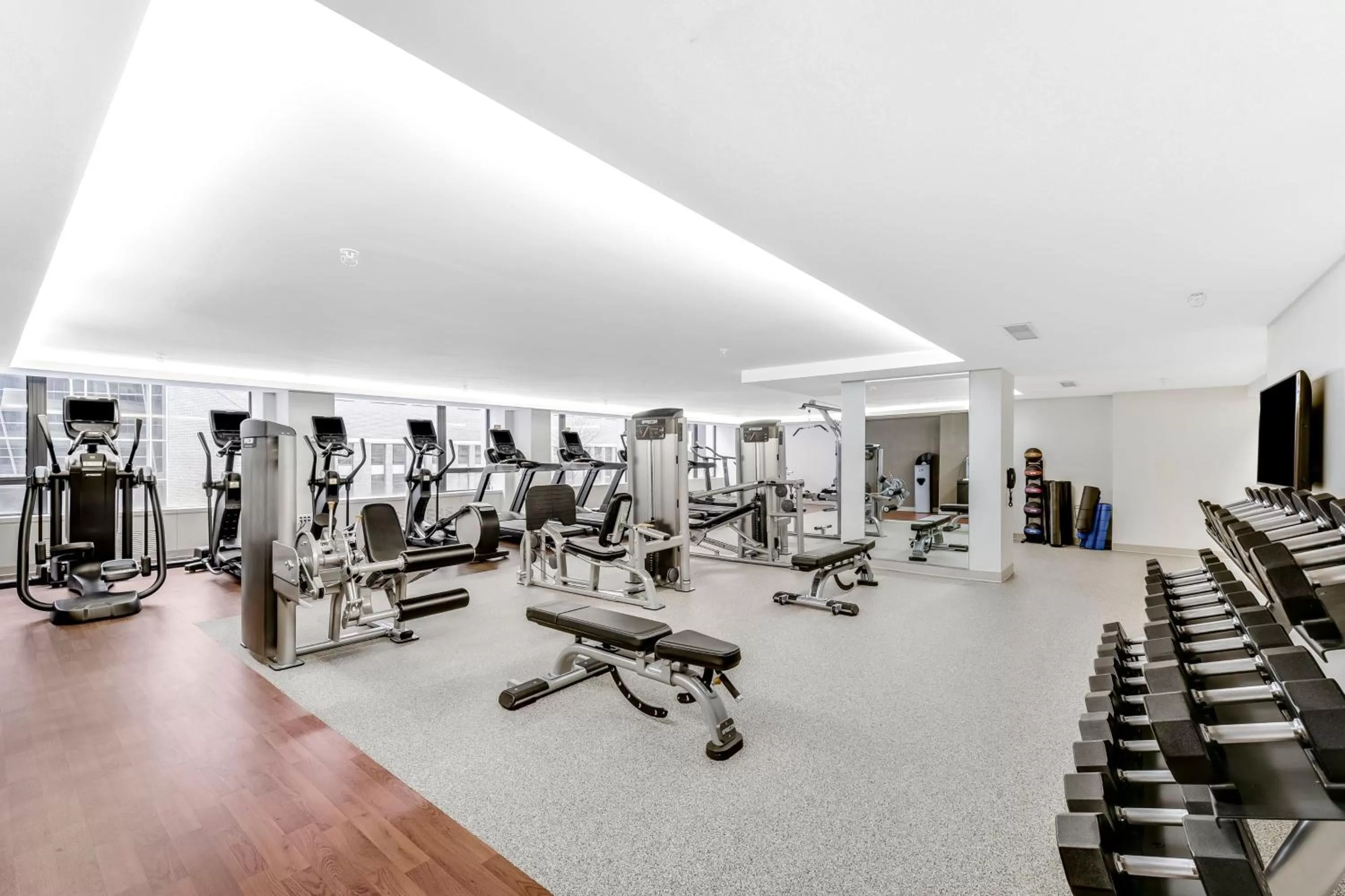 Fitness centre/facilities in Le Meridien Washington, DC, The Madison