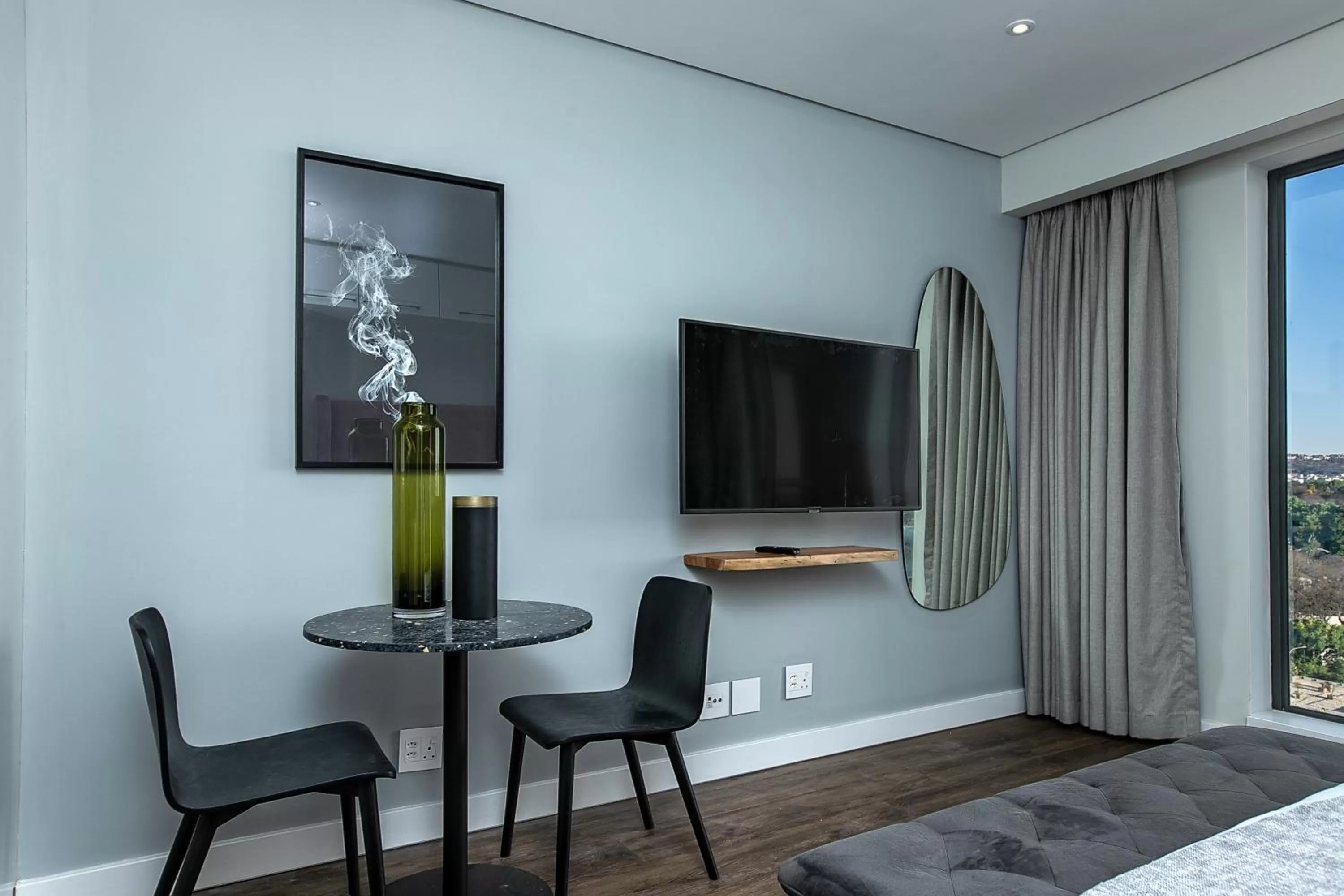 TV and multimedia, Bed in The Park Central Residence - WITH GENERATOR