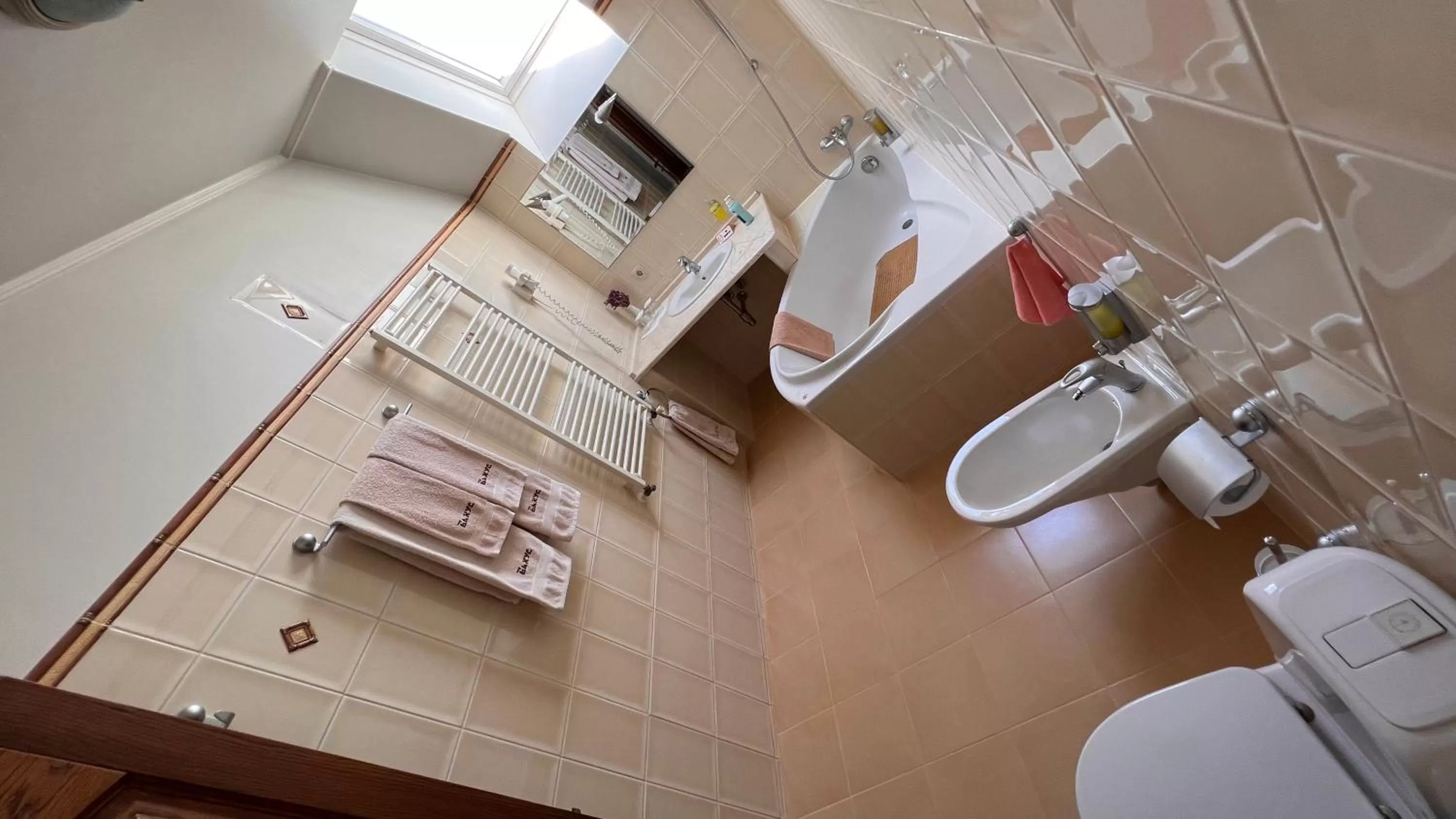 Toilet in Hotel Complex Bahus