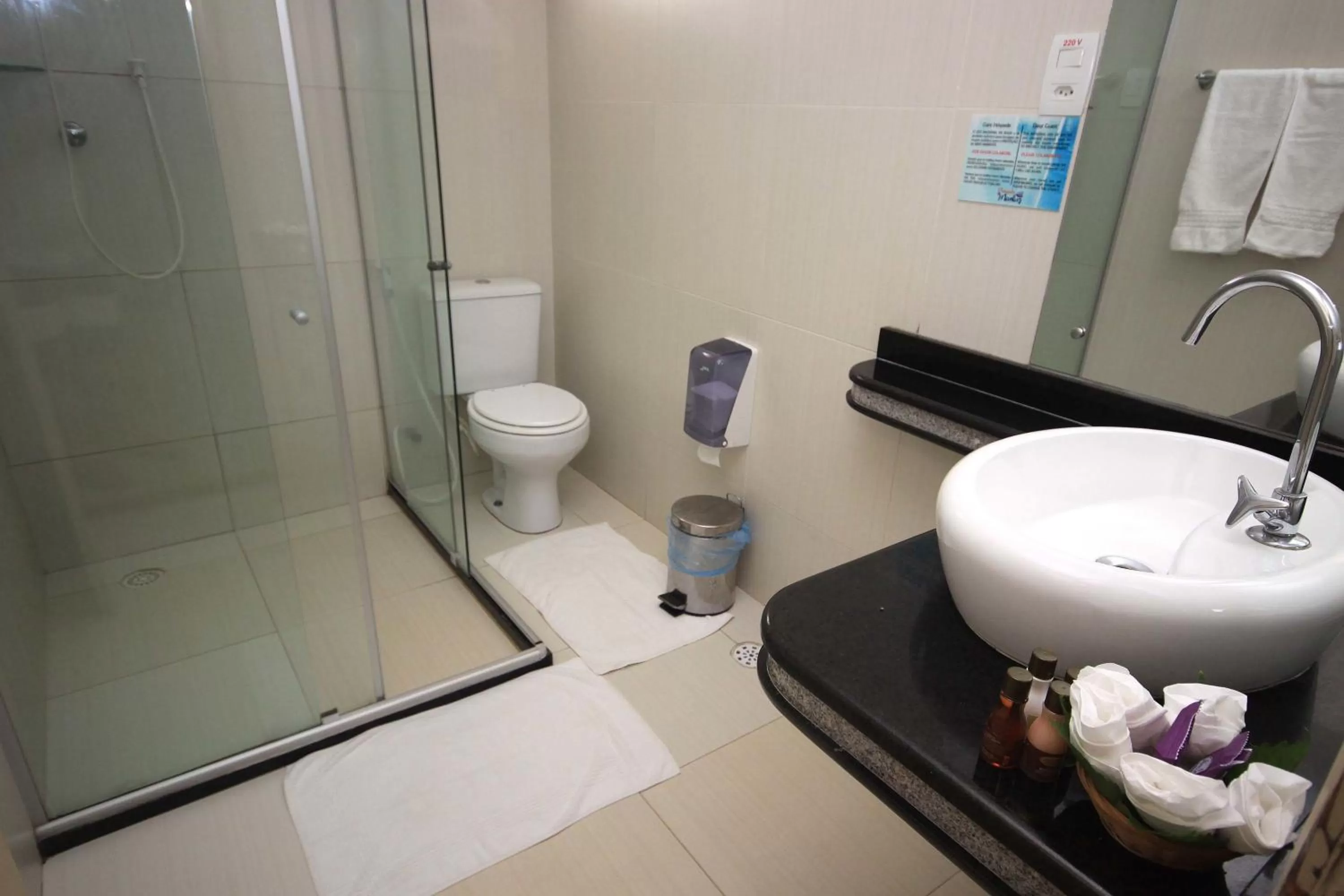 Bathroom in Pousada Mariluz