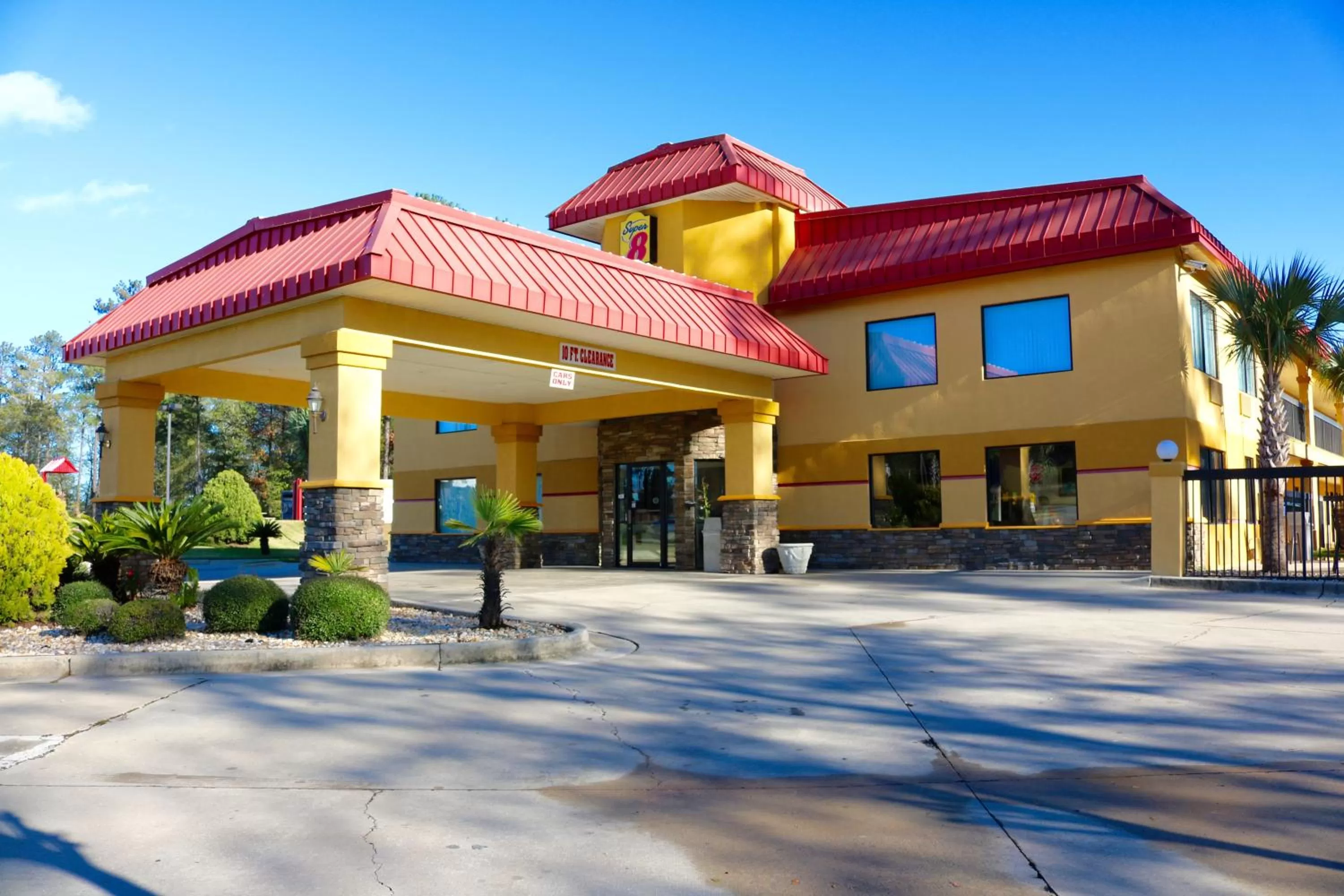 Facade/entrance in Super 8 by Wyndham Dublin