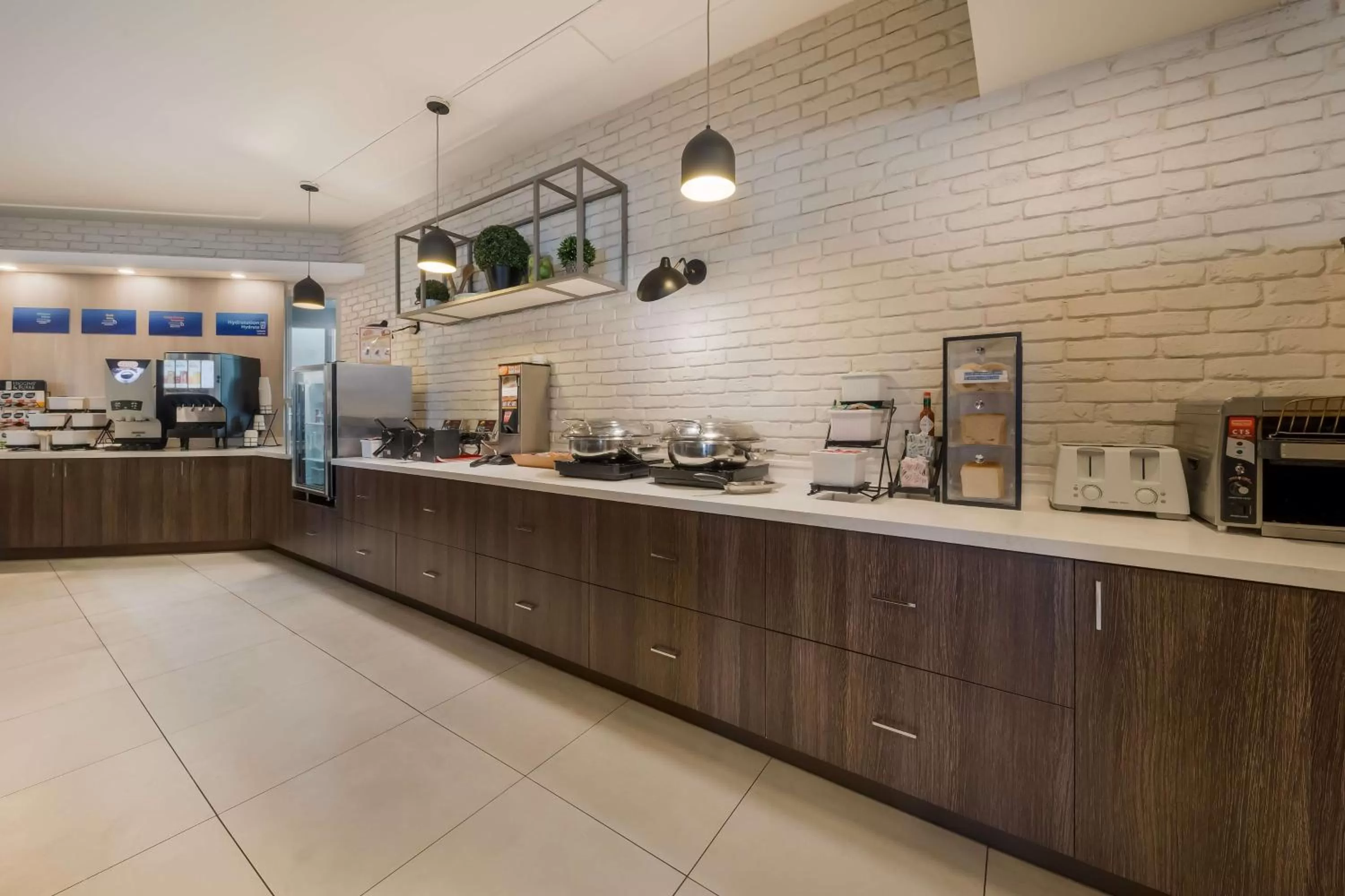 Breakfast in Best Western Belleville