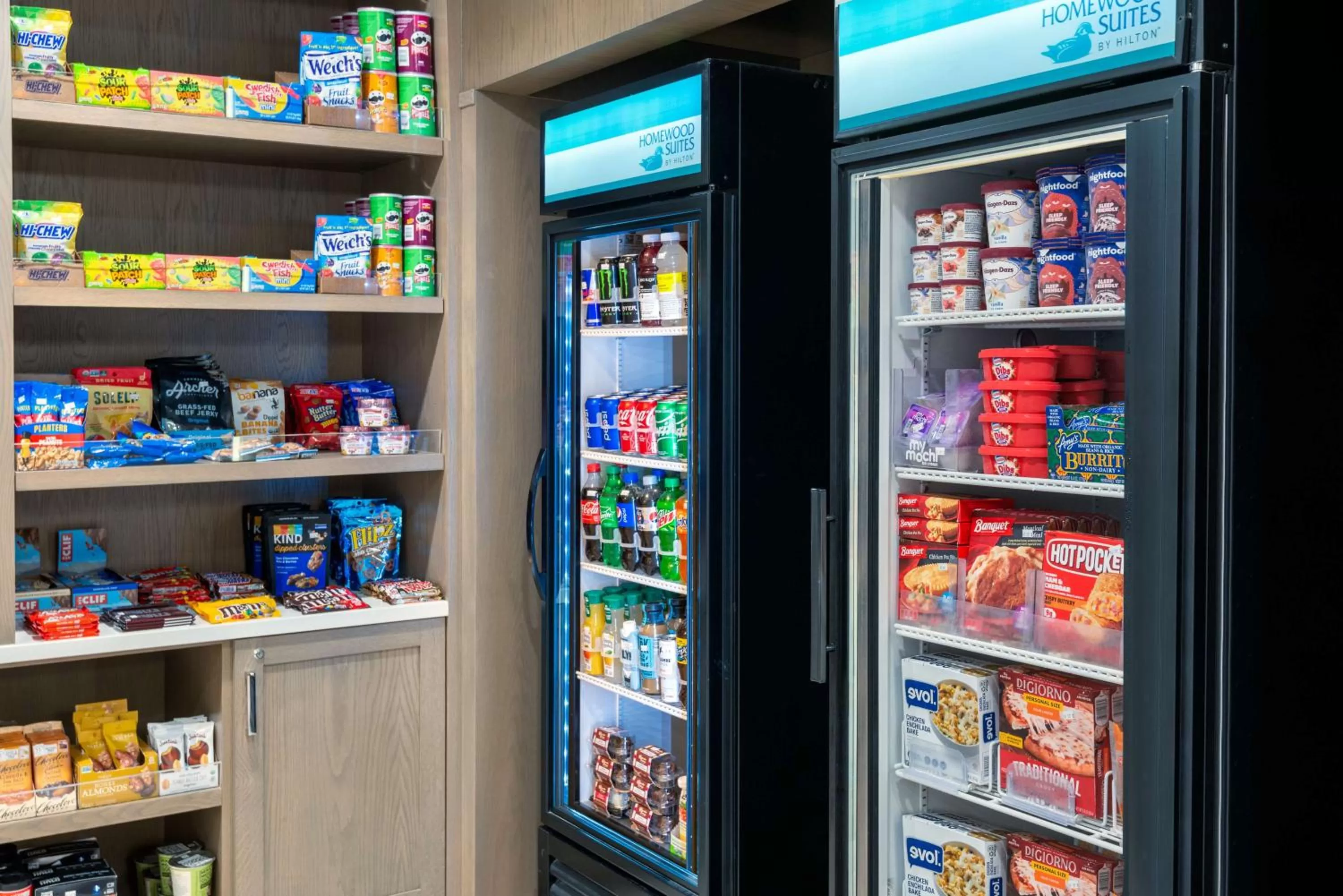 Dining area in Homewood Suites by Hilton Boston/Canton, MA