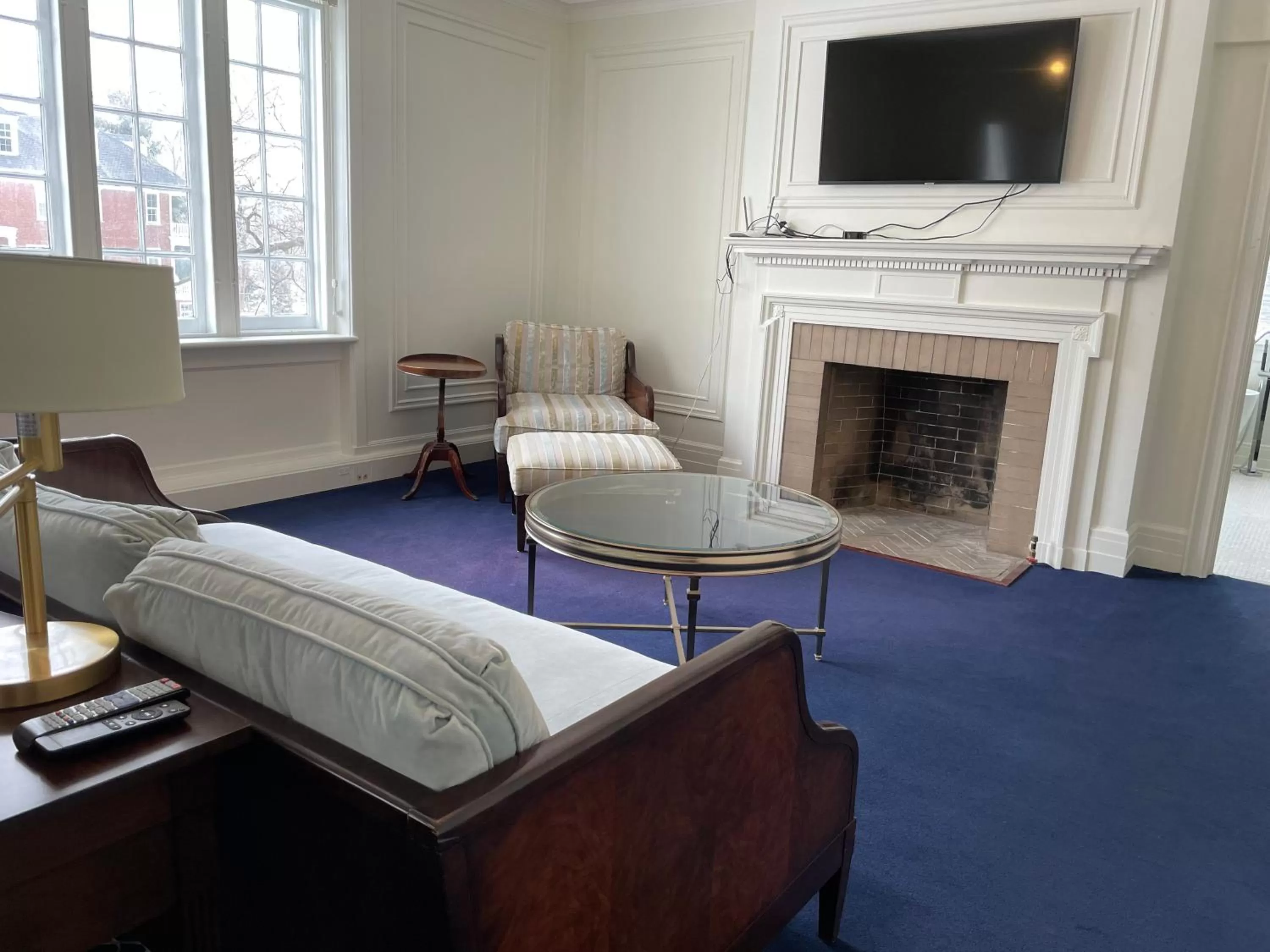 Bed in The Argus Hotel & Cocktail Lounge