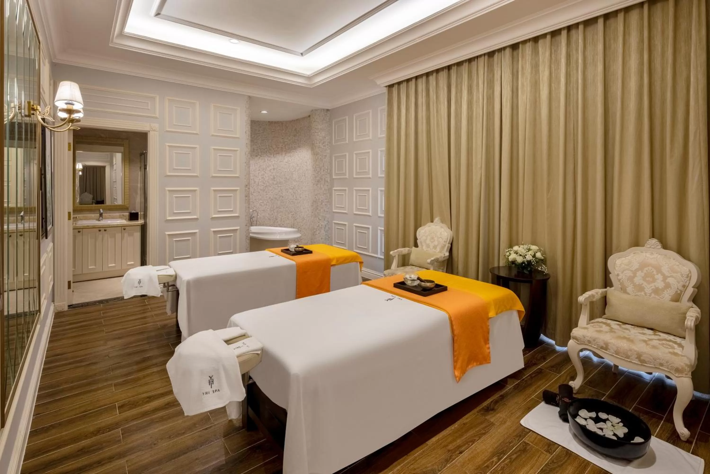 Massage, Bed in Meliá Vinpearl Phu Ly