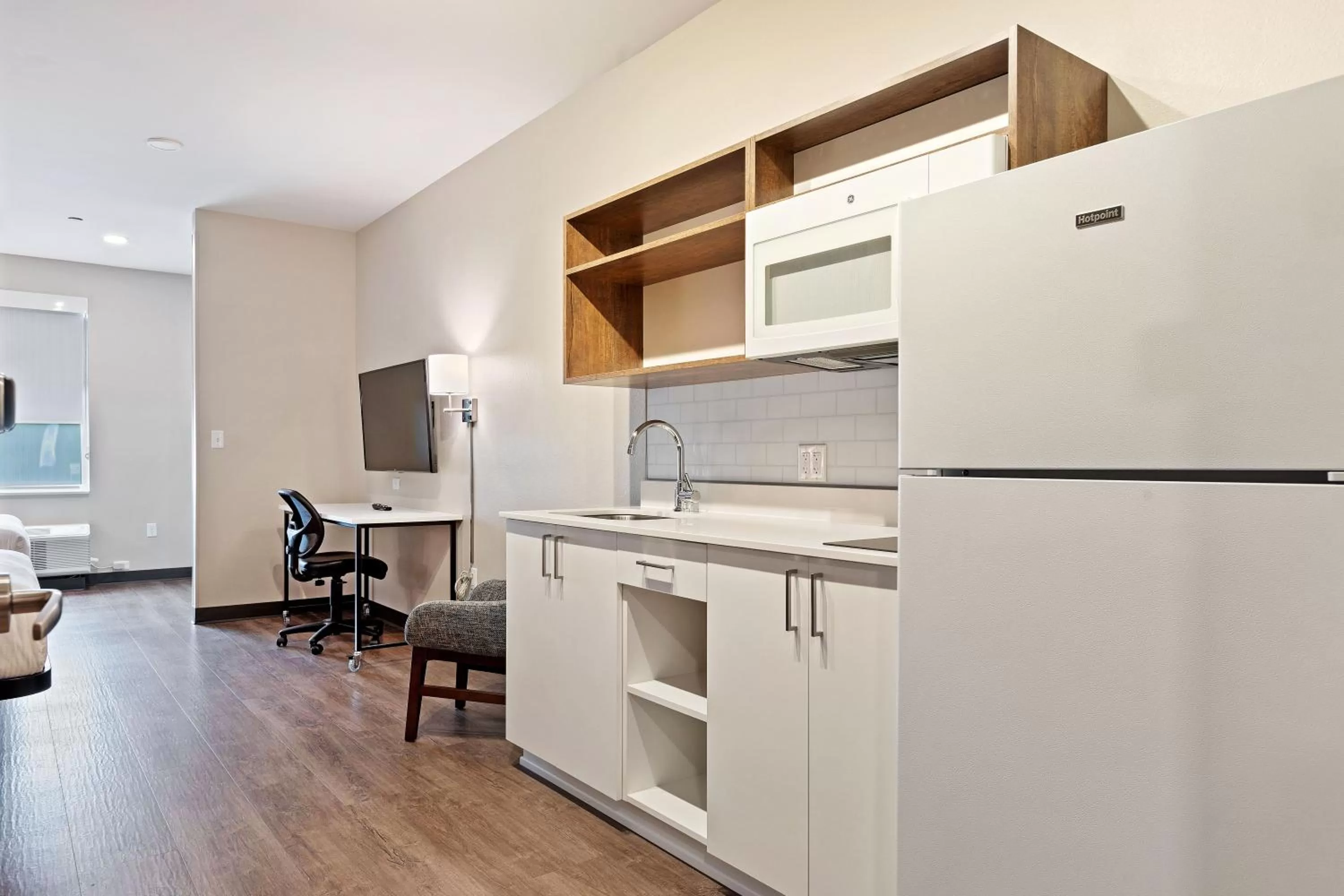 Kitchen or kitchenette in Extended Stay America Premier Suites - Titusville - Space Center