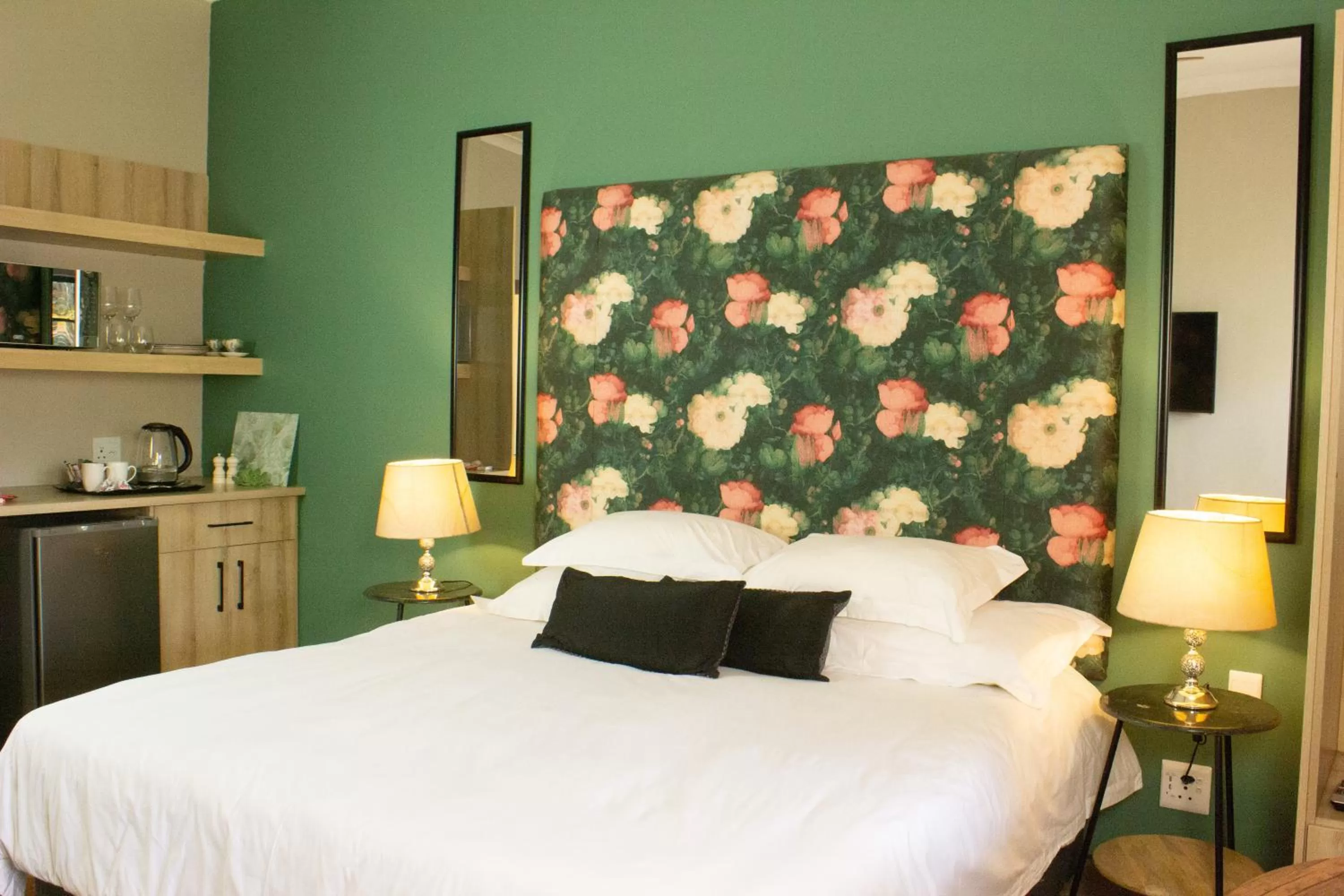 Bed in Ben's Bed and Breakfast