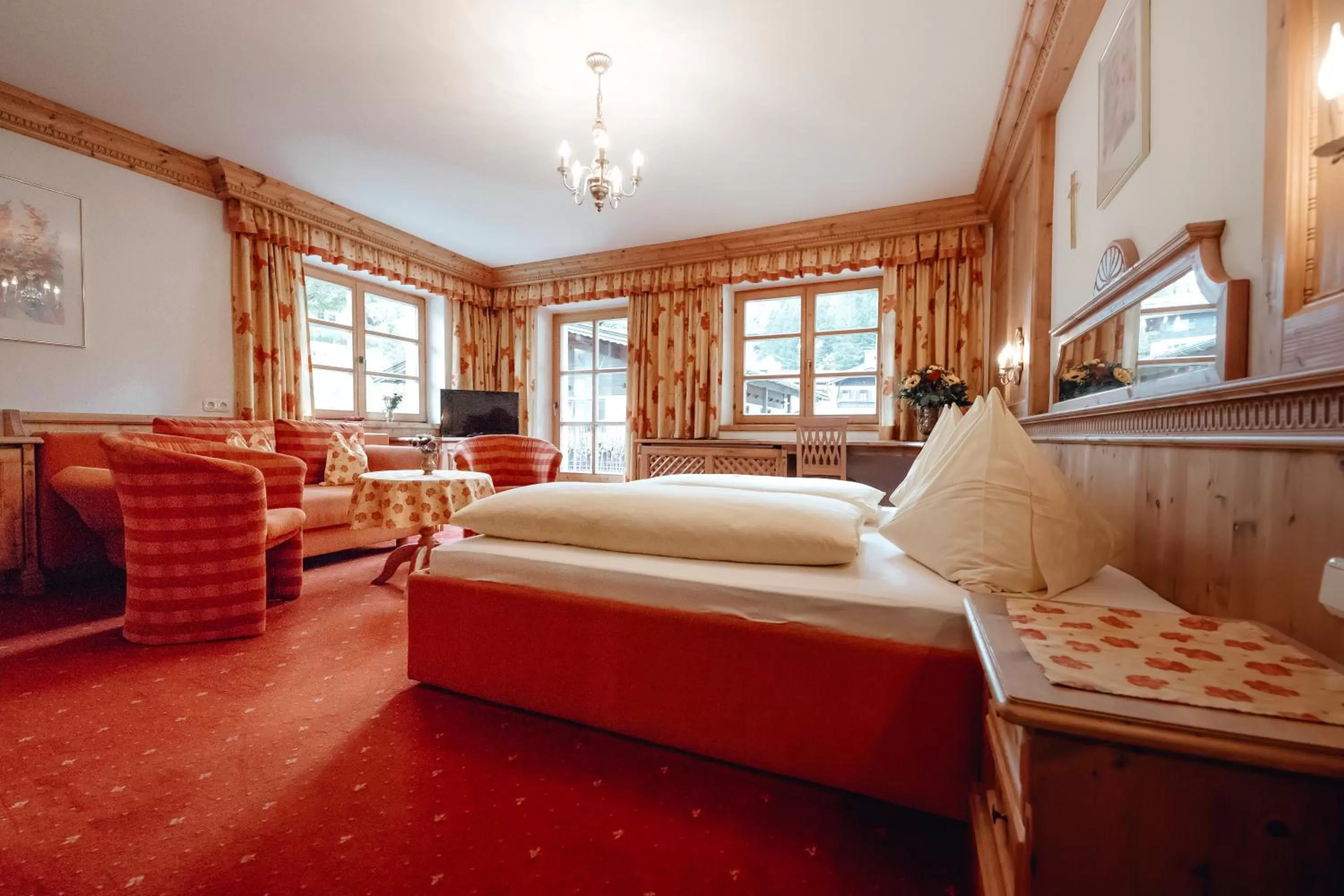 Bed in Dandler - Zimmer und Ferienwohnungen