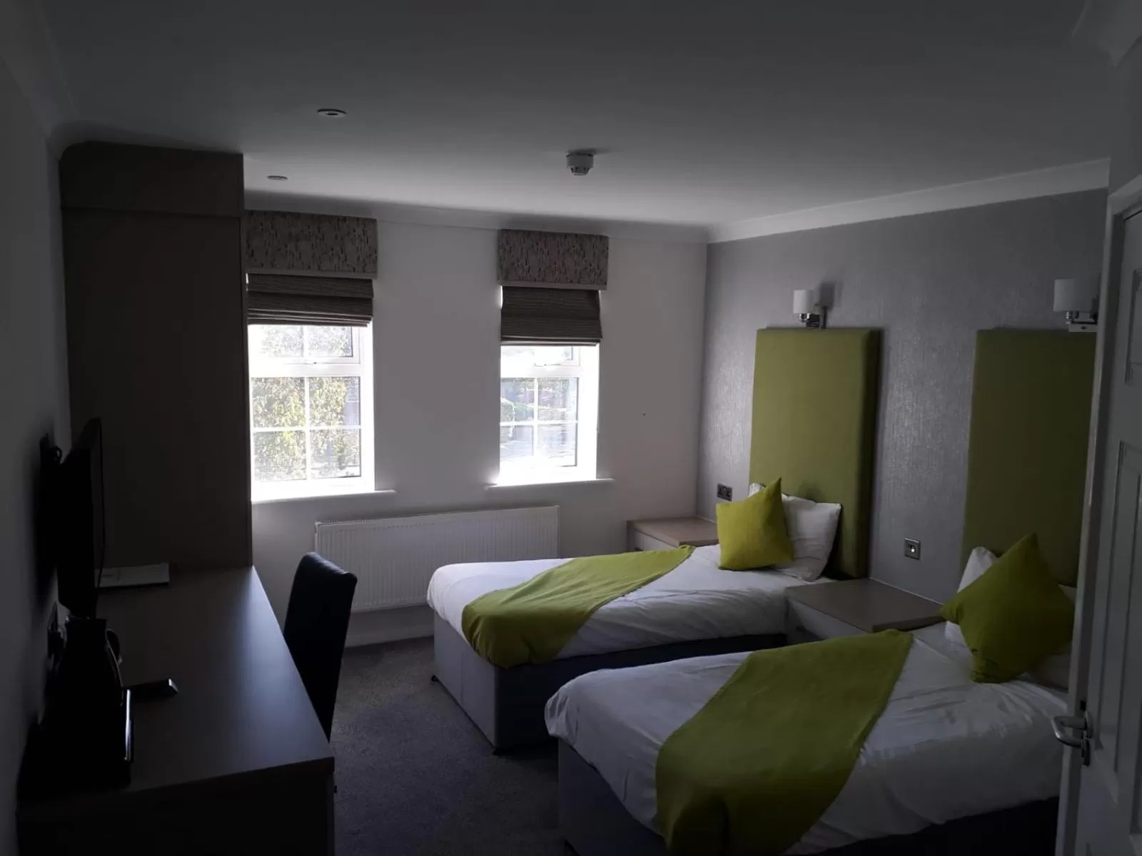 Bedroom, Bed in The Avenue Hotel Ltd