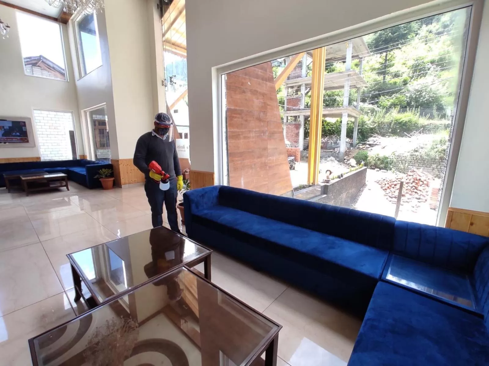 Lobby or reception in Abhilashi Residency & Spa - Centrally Heated & Air Cooled