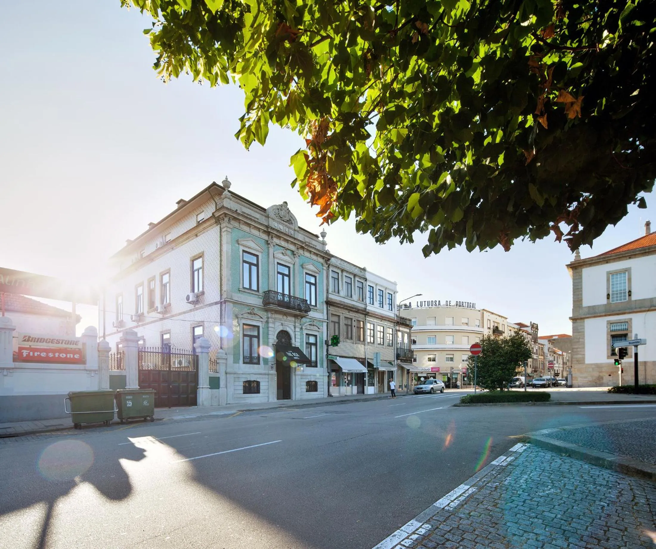 Facade/entrance in The Rex Hotel Porto
