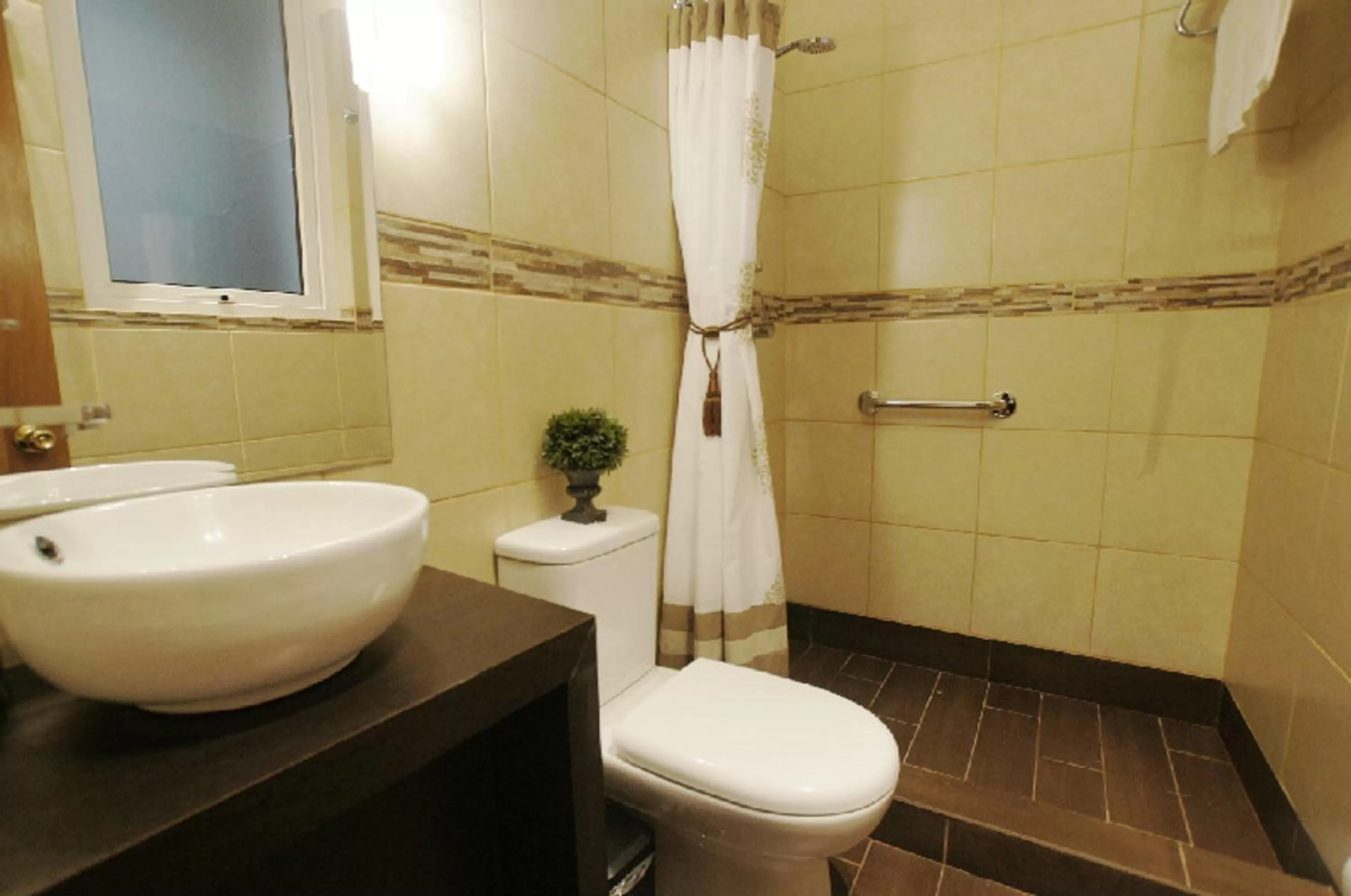 Bathroom in Quiral Hotel Boutique
