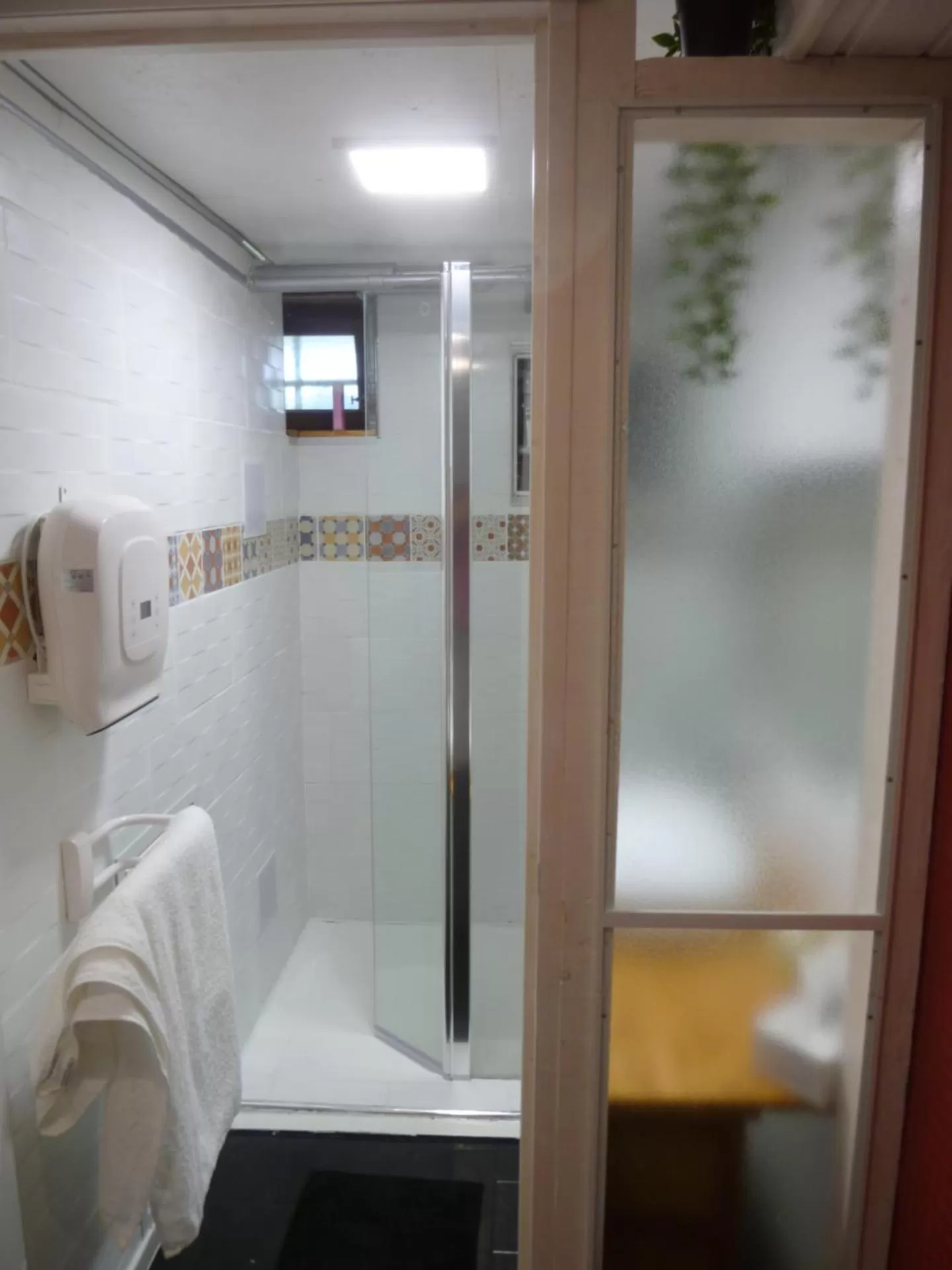 Shower, Bathroom in La Malle - la suite