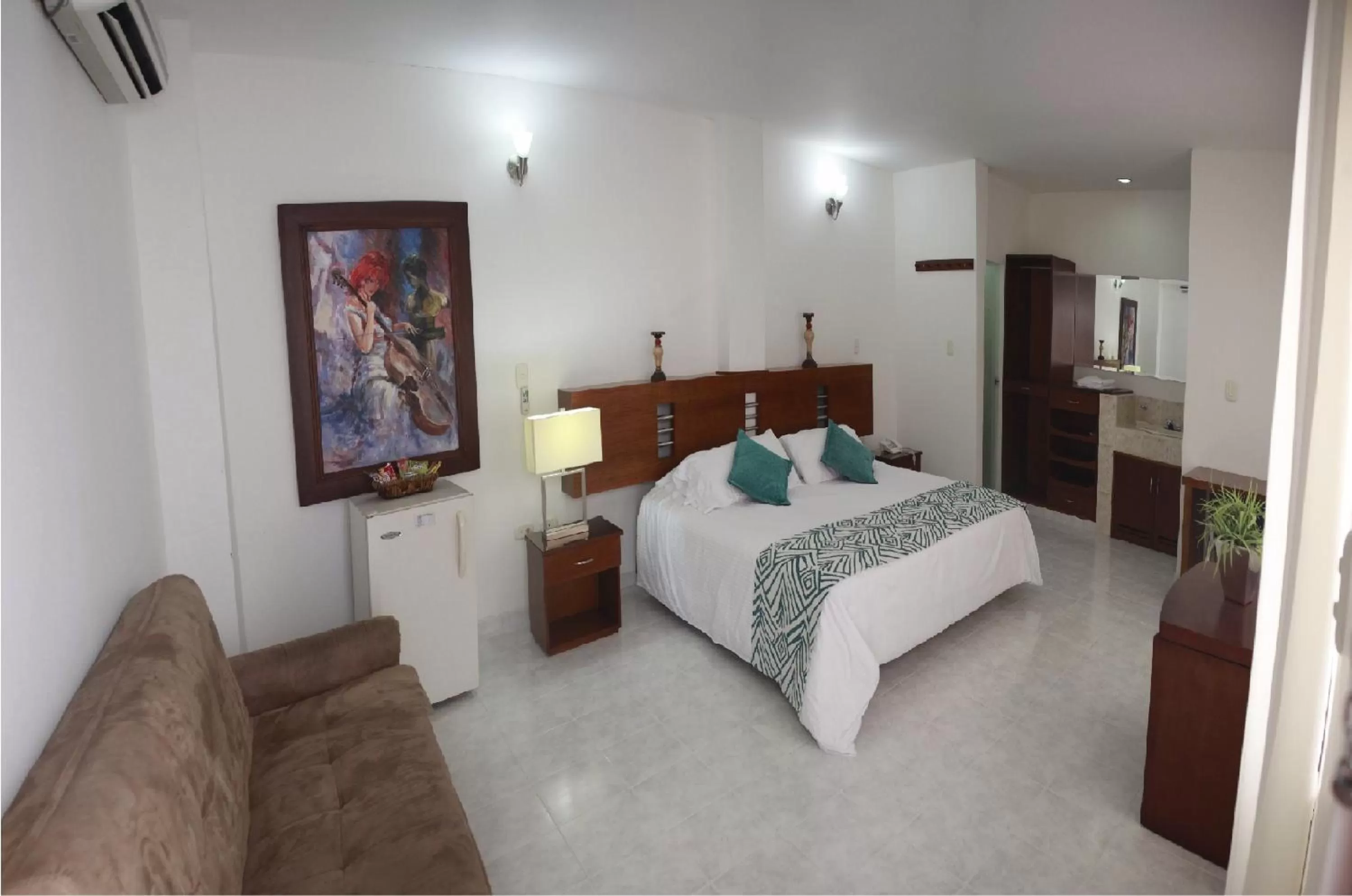 Photo of the whole room in Hotel Barrancabermeja Plaza