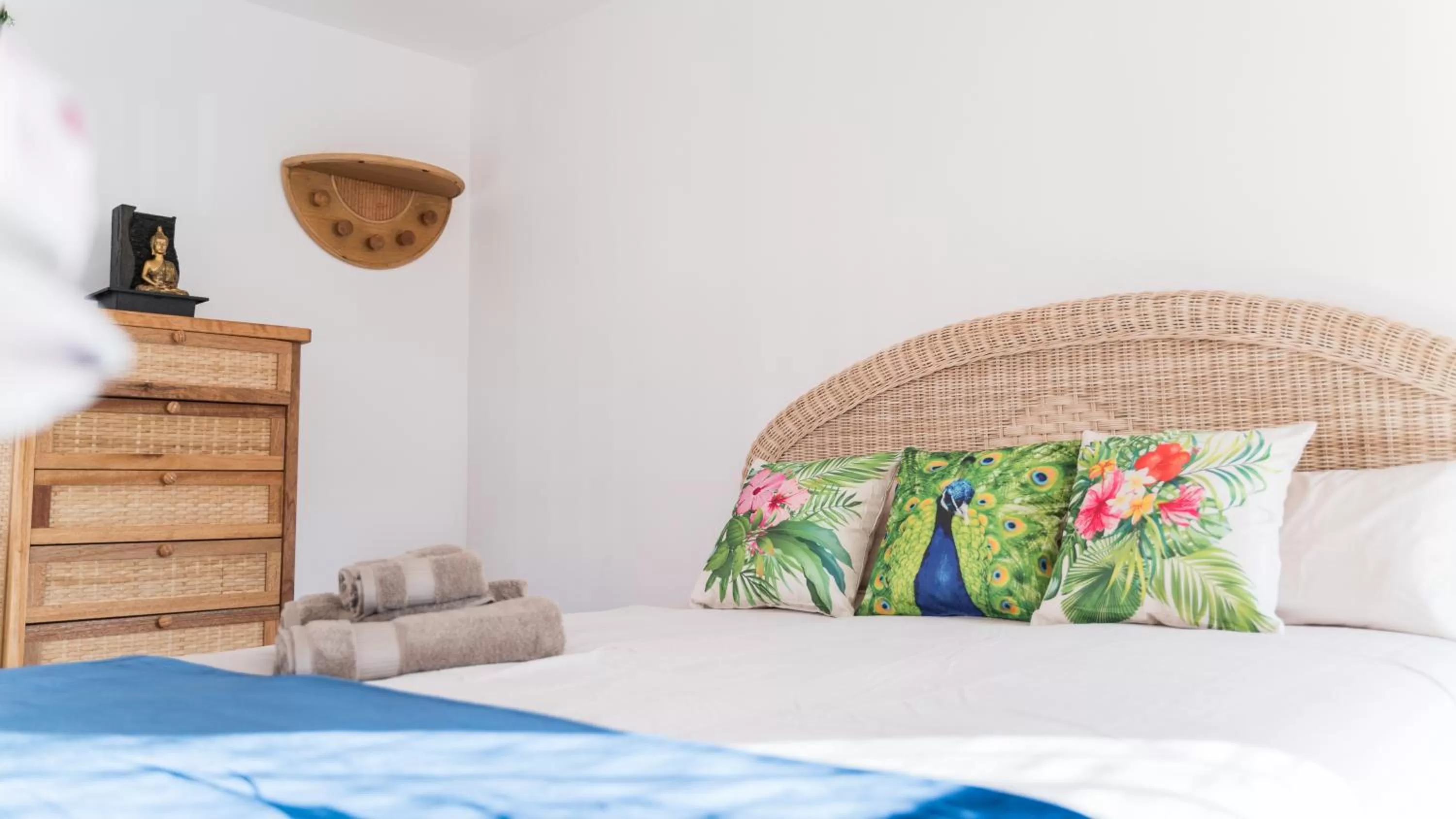 Bed in Banana Beach Patacona