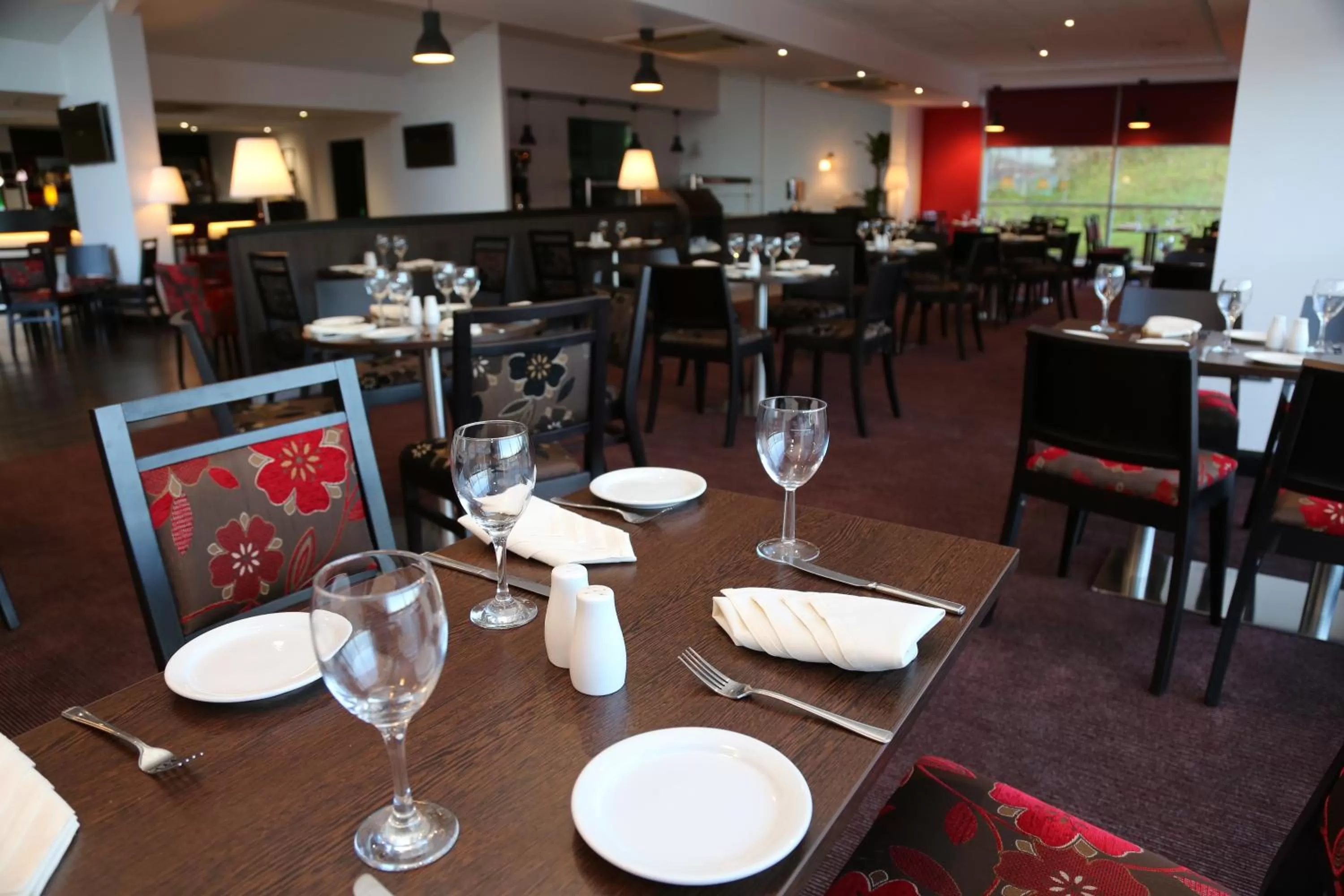 Restaurant/places to eat in Ramada Wakefield