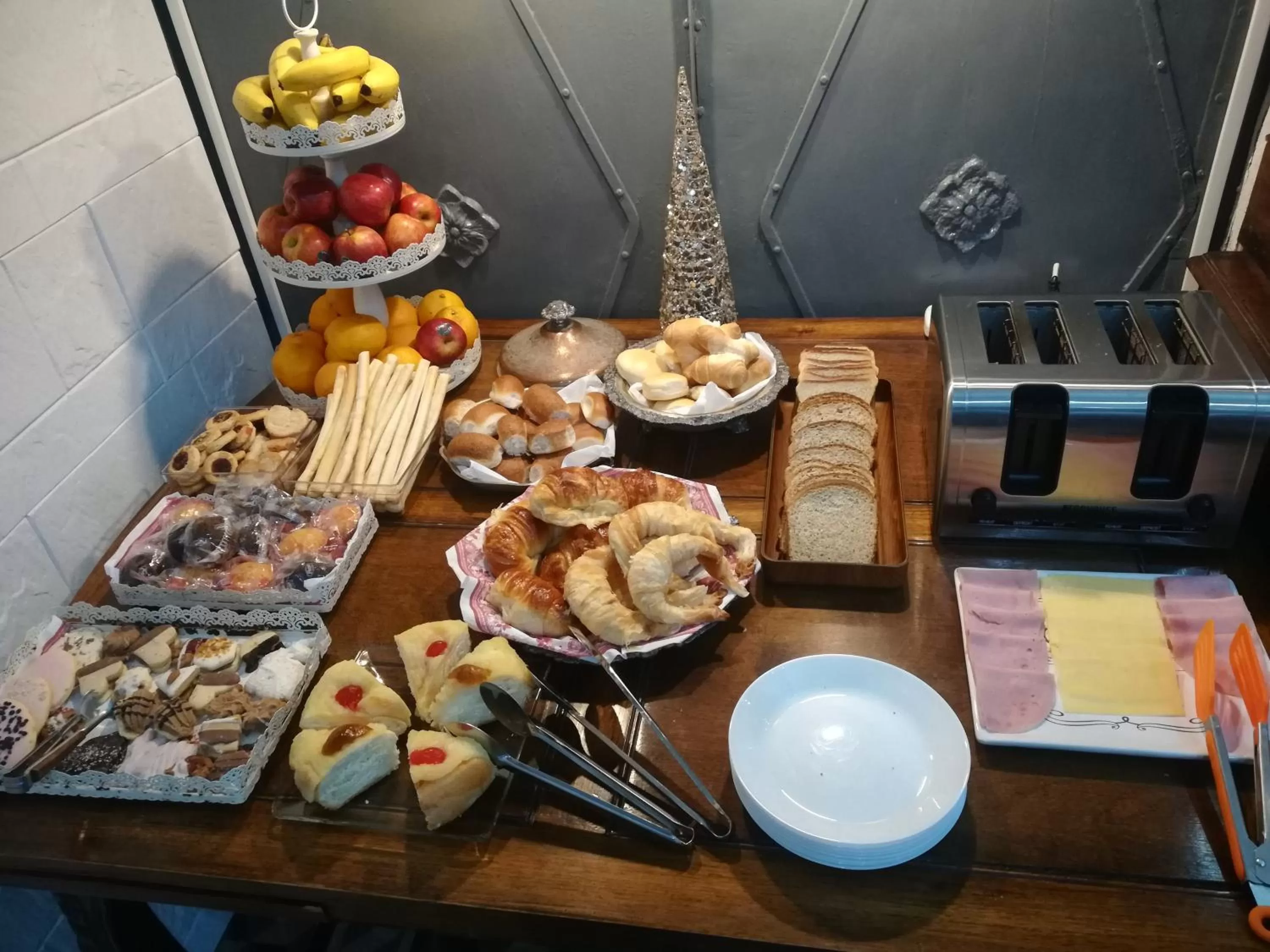 Breakfast in Casablanca Boutique Hotel Adrogué