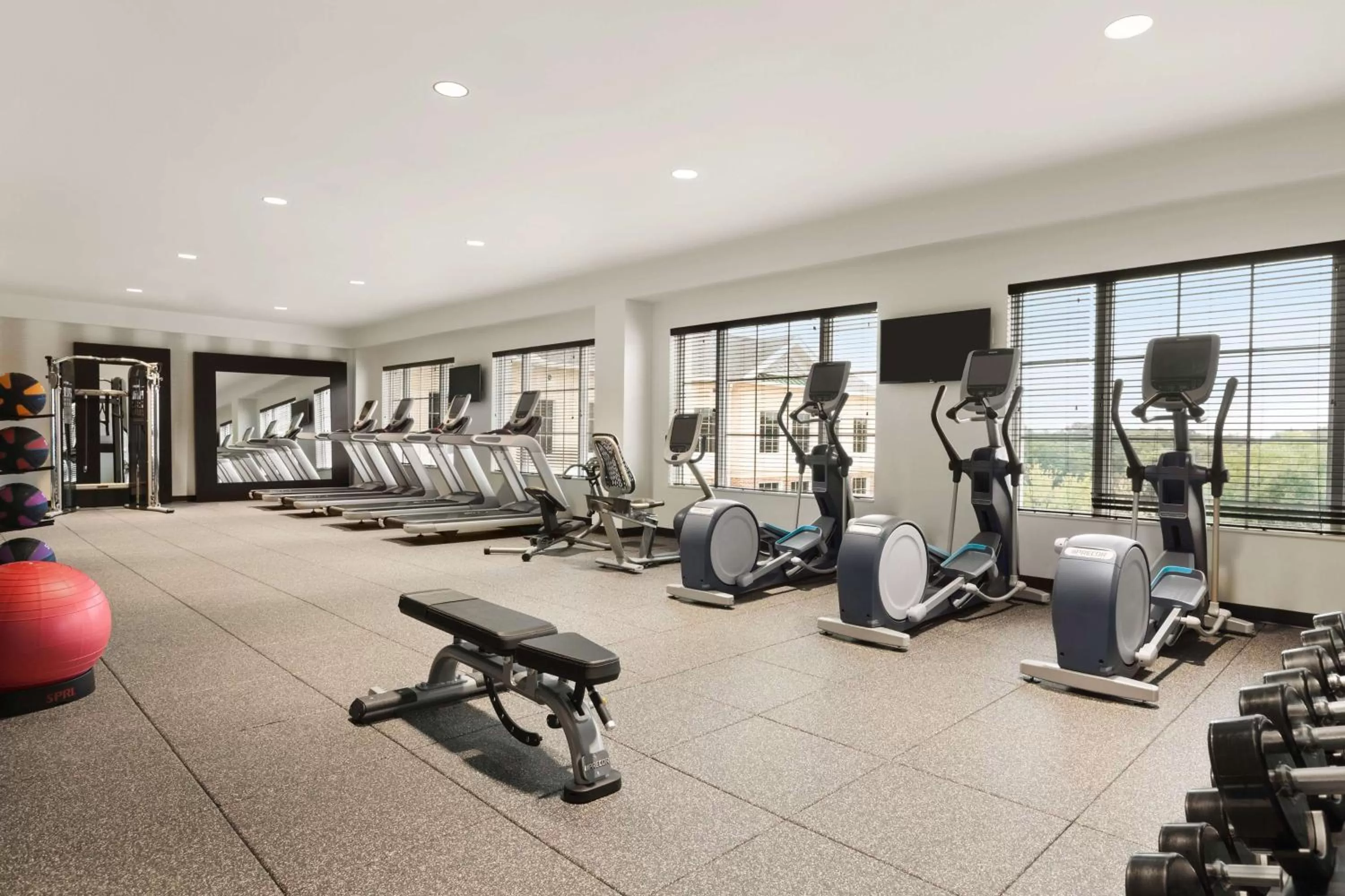 Fitness centre/facilities in Homewood Suites By Hilton Charlotte Southpark