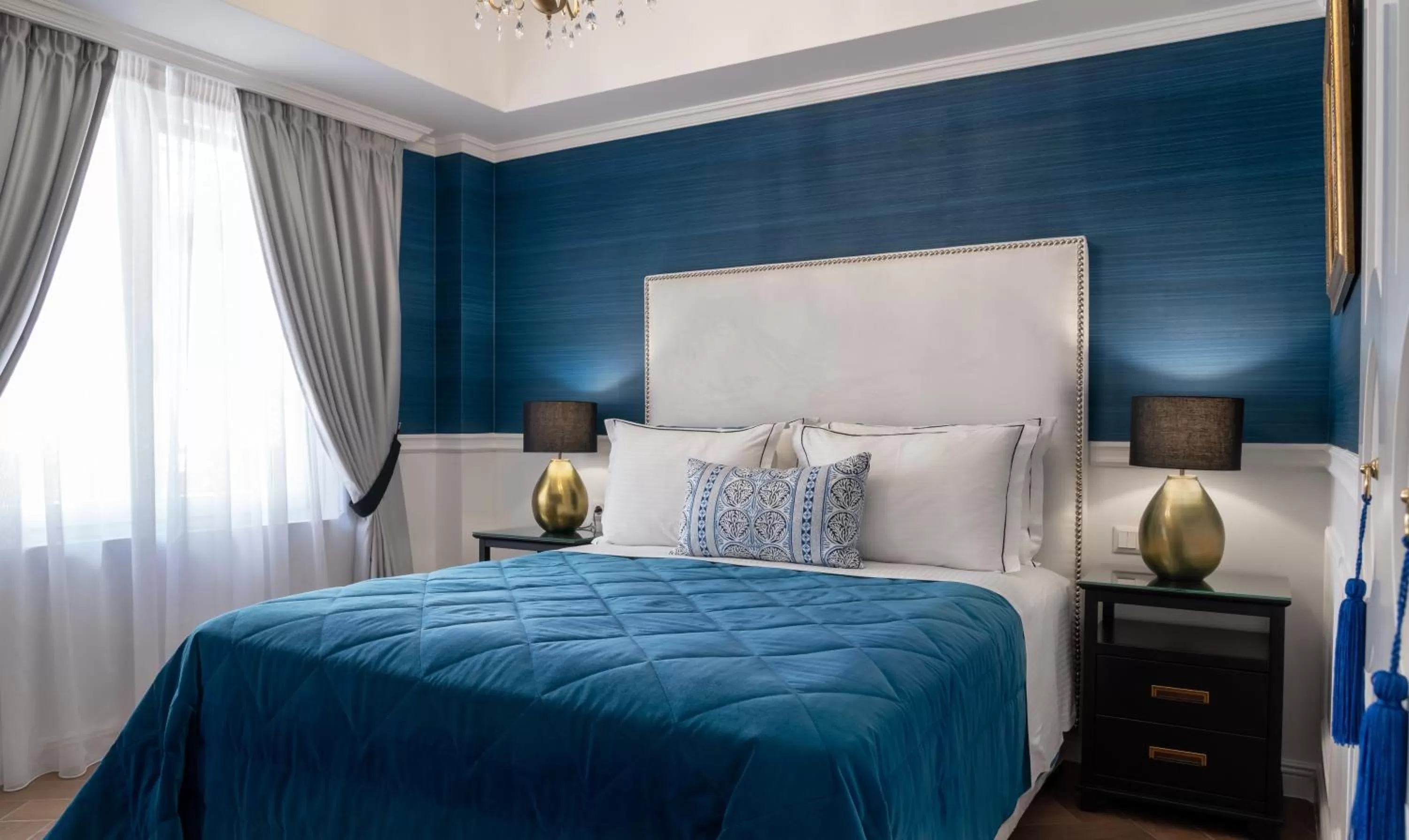 Bed in Evripidou Suites