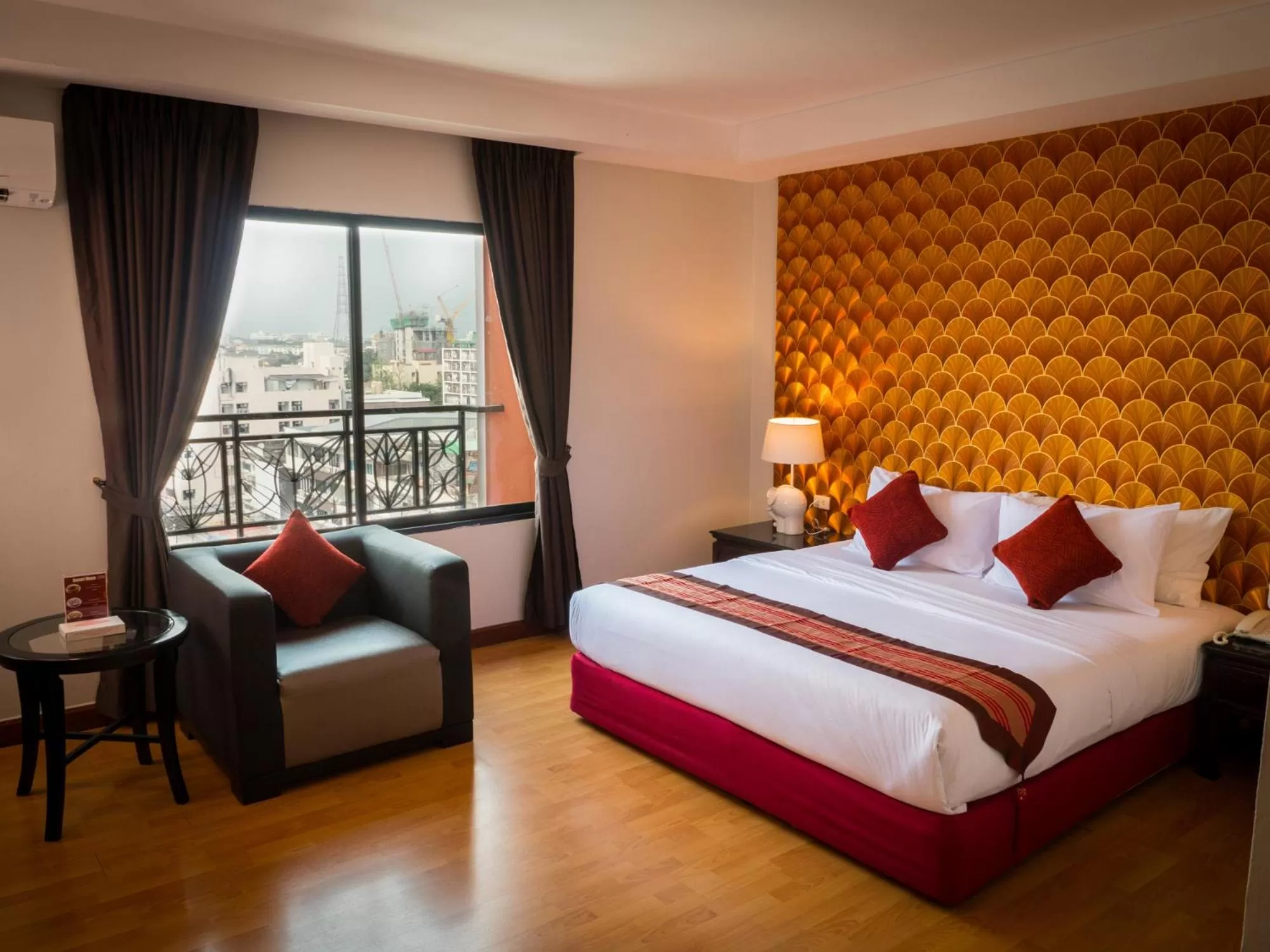 Bedroom, Bed in Atrium Boutique Hotel