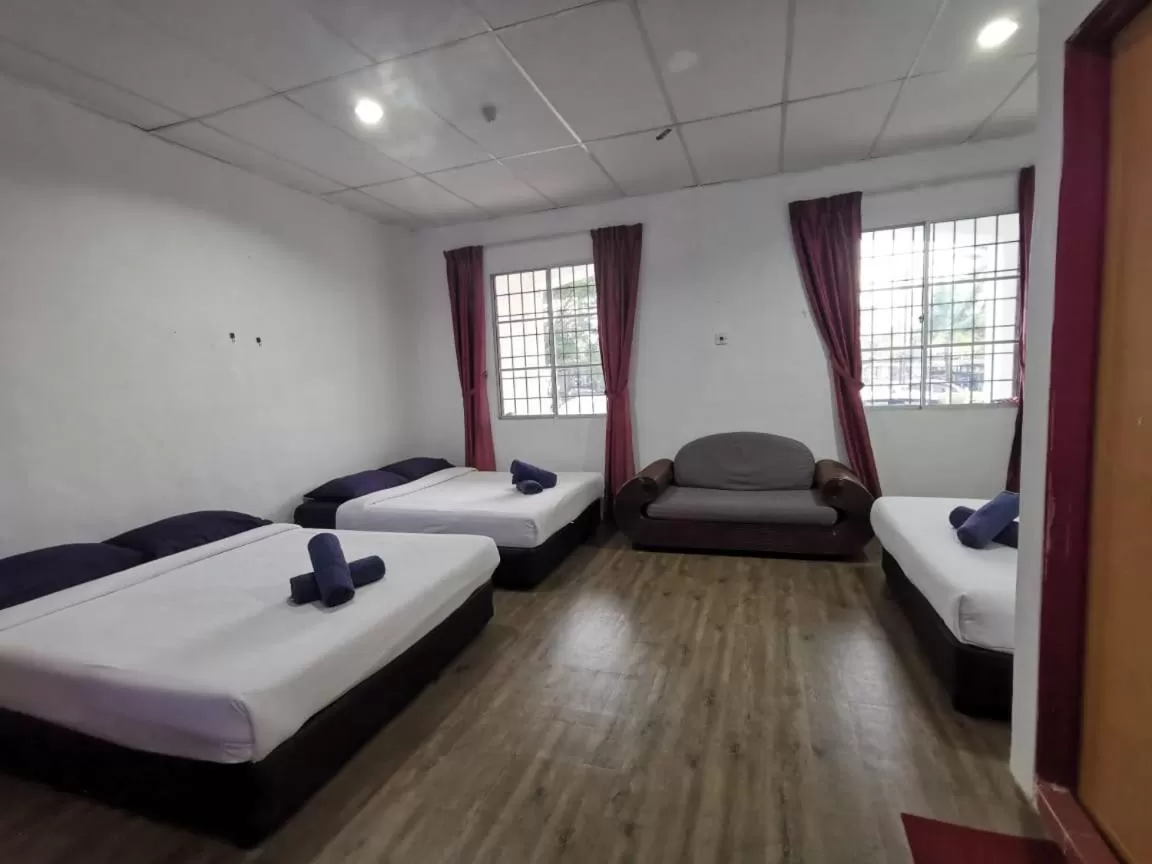 Bed in THE ZULEY HERITAGE HOTEL