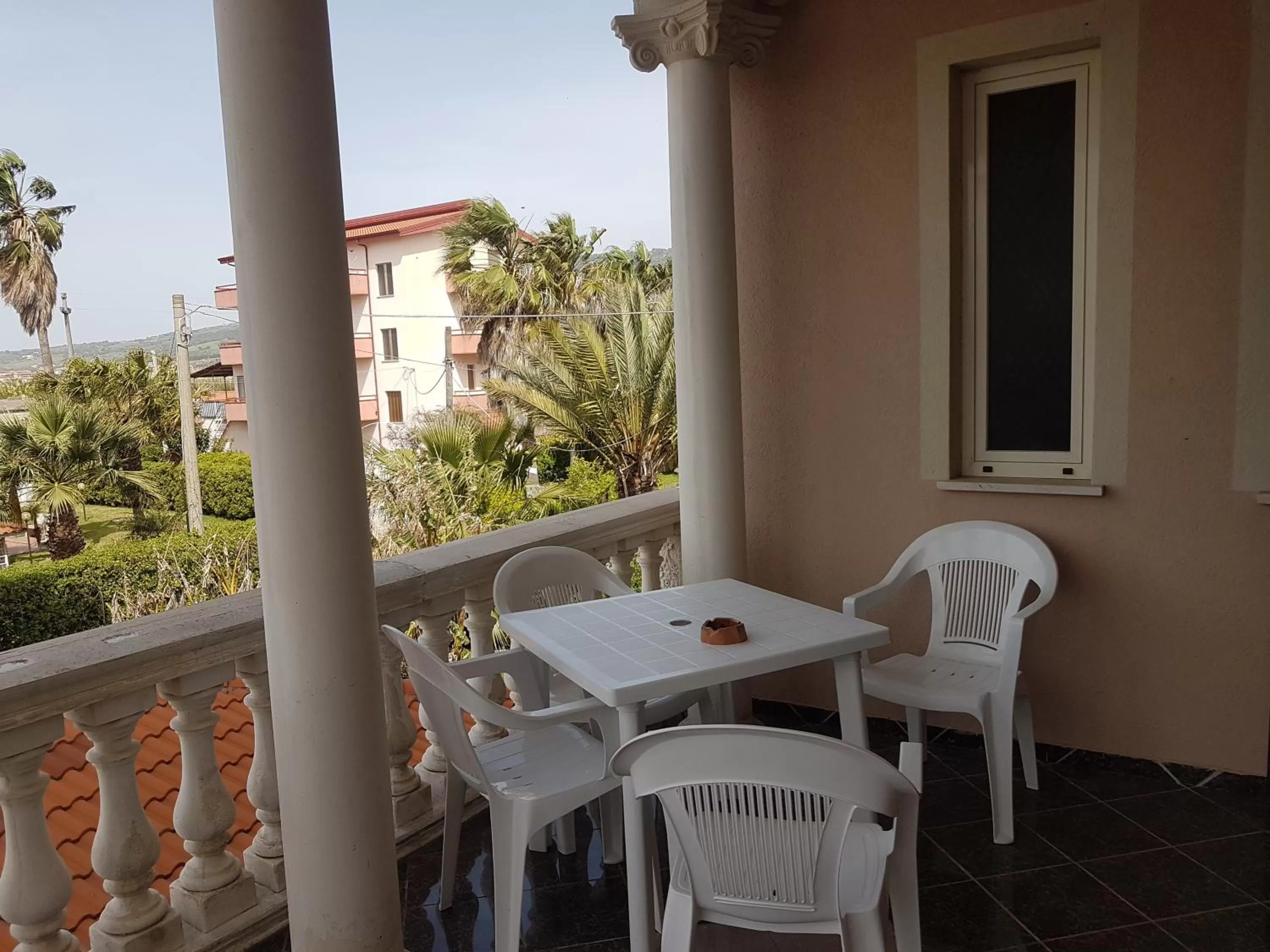 Balcony/Terrace in B&B Magna Grecia