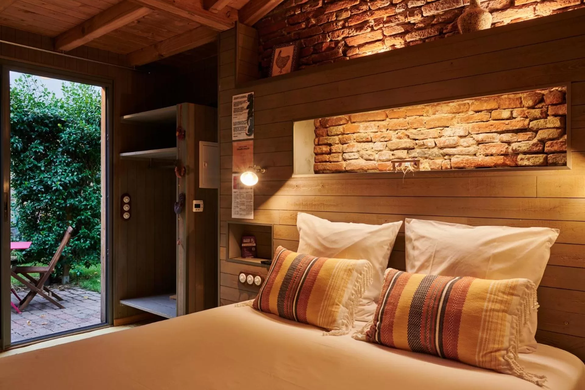 Bed in Maison Anjali