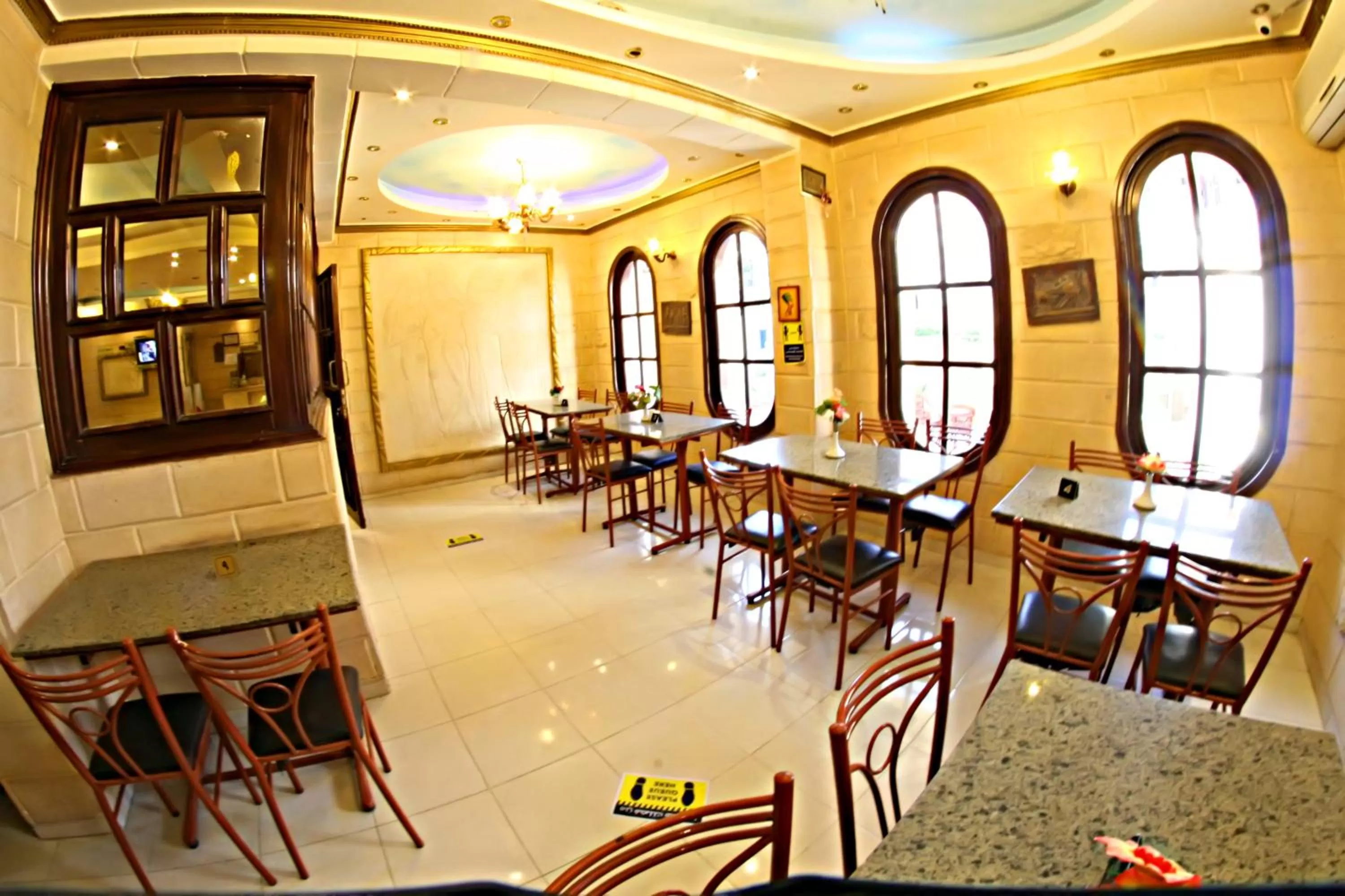 Restaurant/places to eat in Luxor Hotel Hurghada