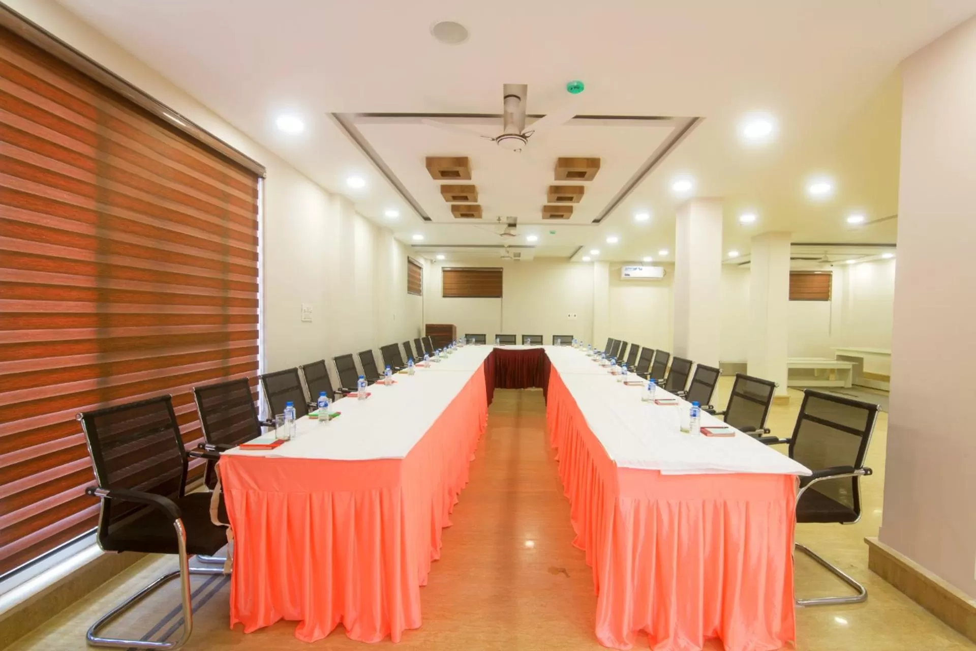 Meeting/conference room in Shivaay Morex- A Vegetarian Hotel