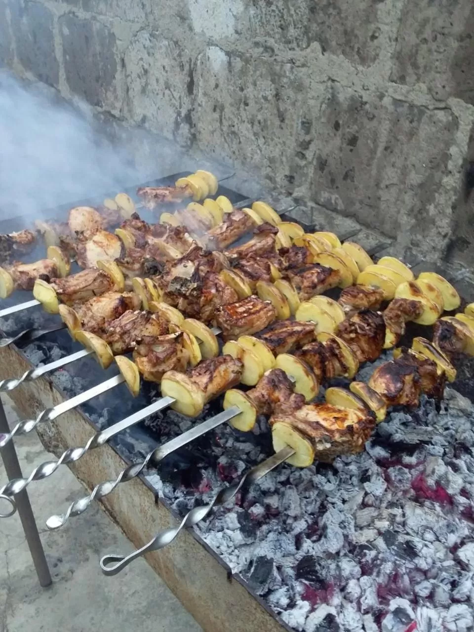 BBQ Facilities in Guest House David's B&B