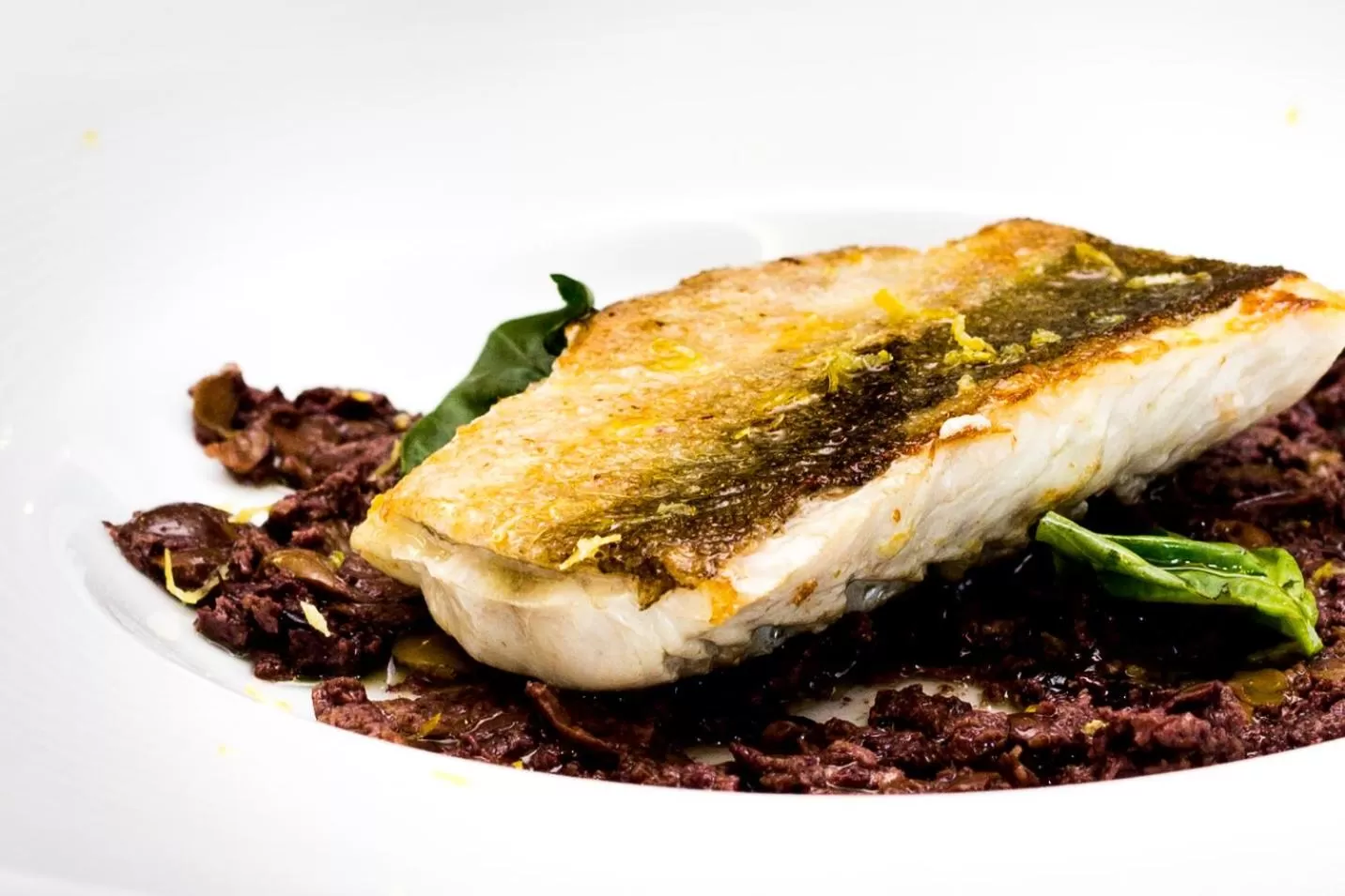 Meals in Sport Village Hotel & Spa