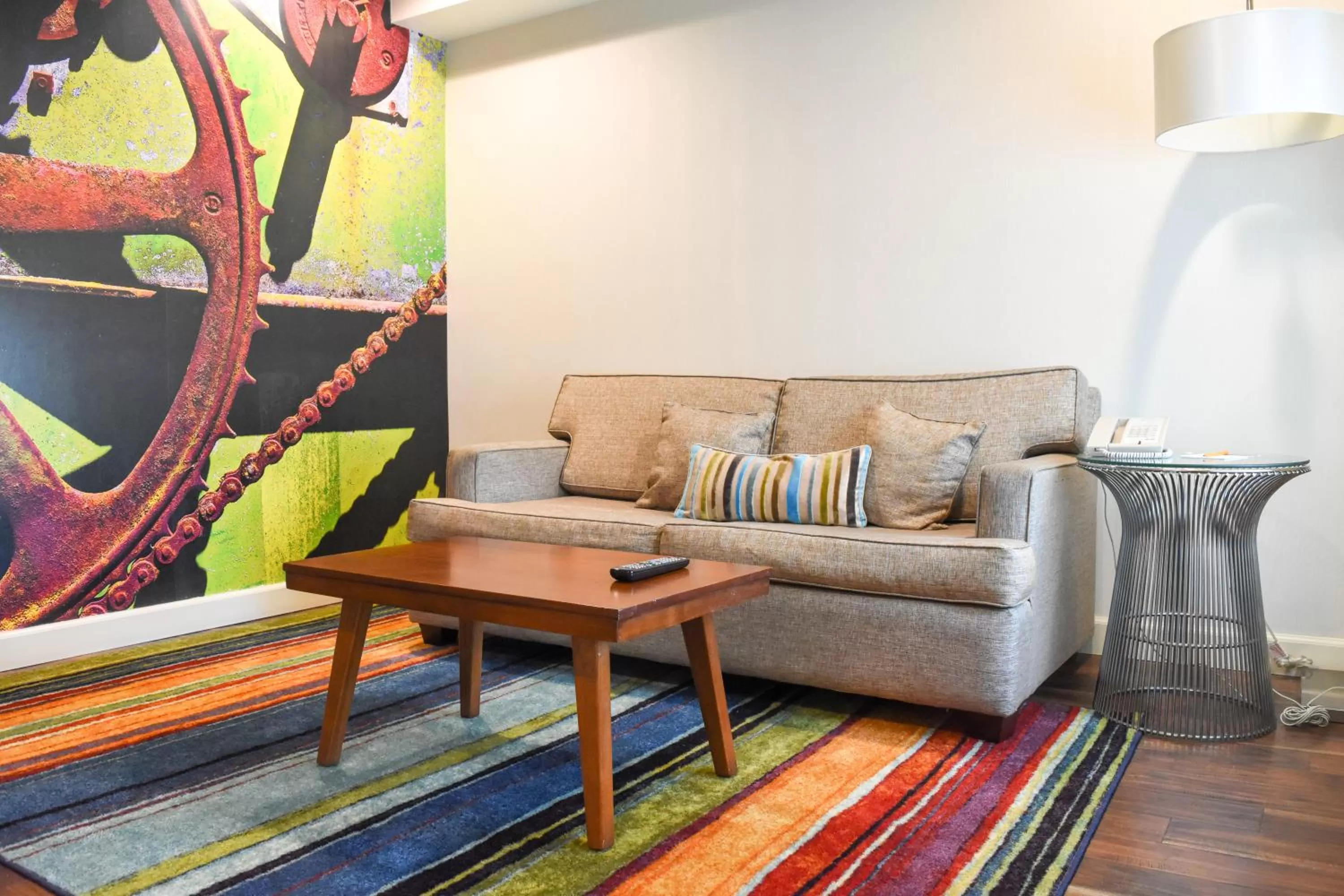 Photo of the whole room in Hotel Indigo Anaheim by IHG