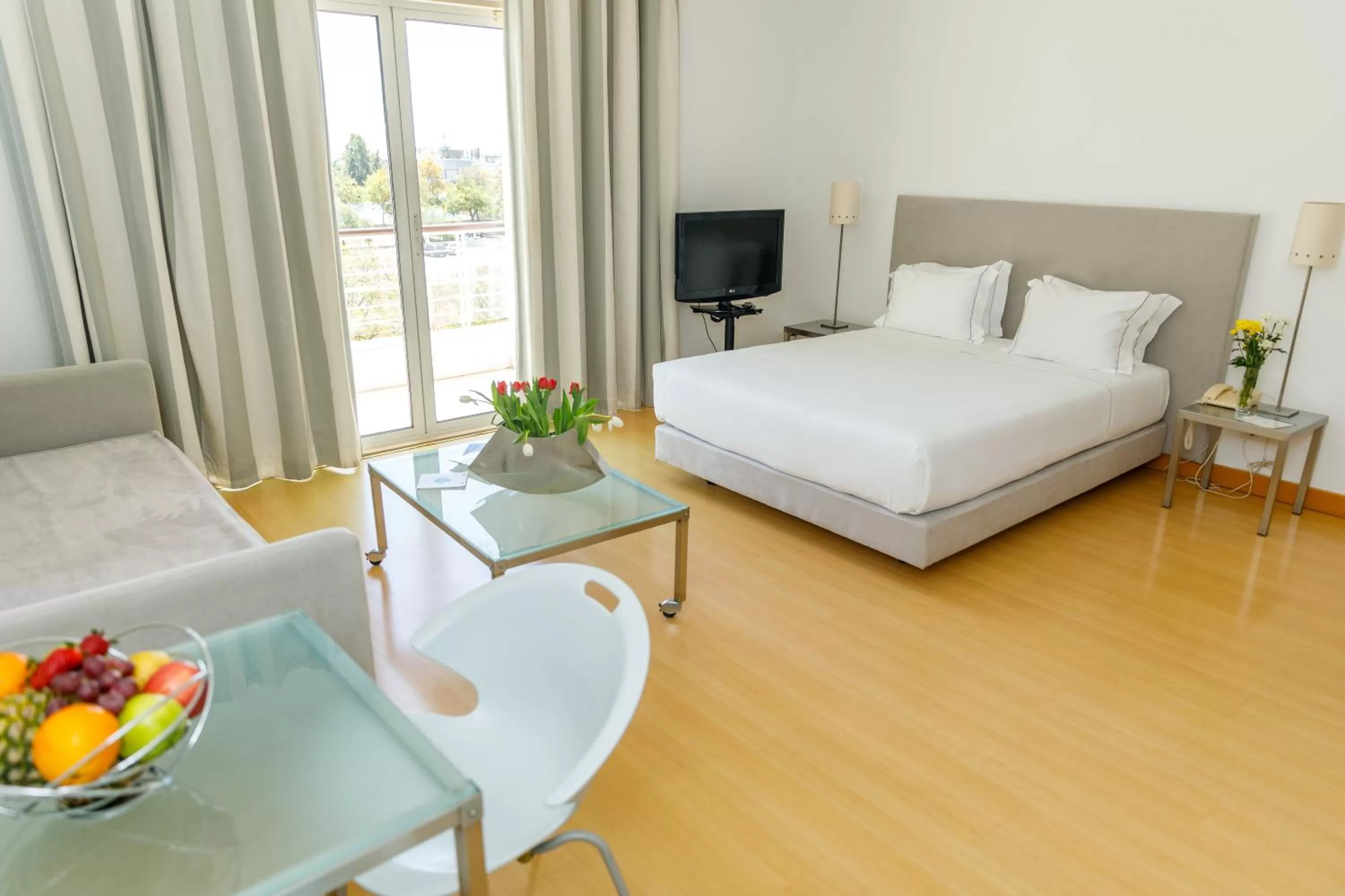 Bedroom, Bed in Marina Club Lagos Resort