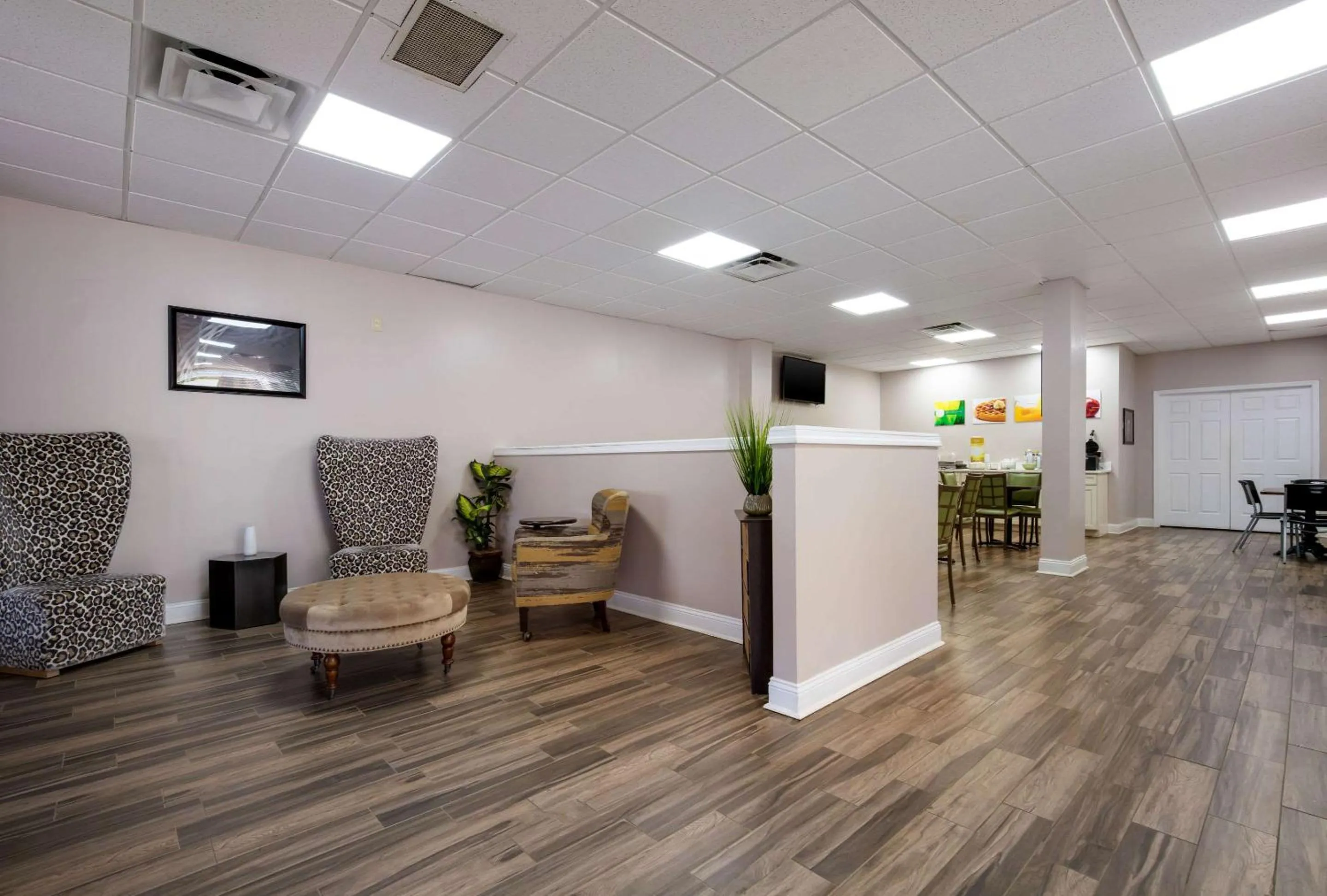 Lobby or reception in Quality Inn Starkville near University
