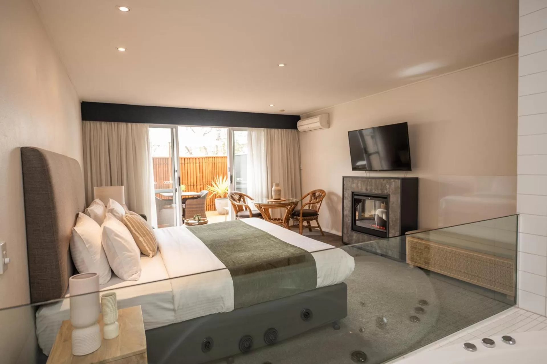 Bedroom, Bed in Prideau's of Margaret River