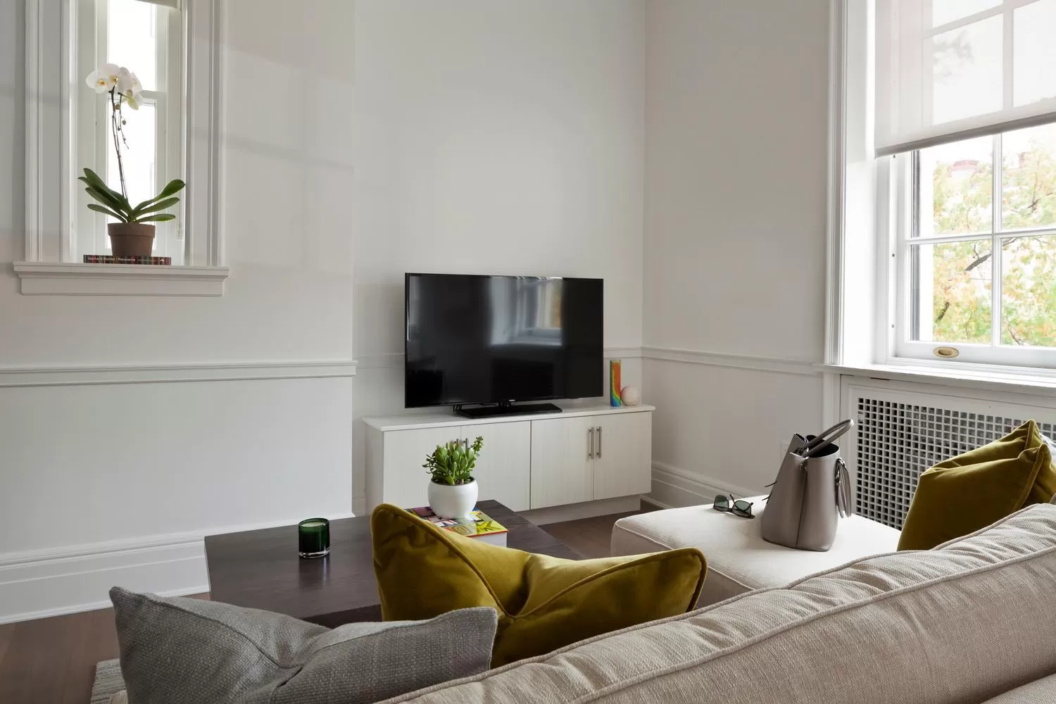 TV and multimedia in Placemakr Dupont Circle