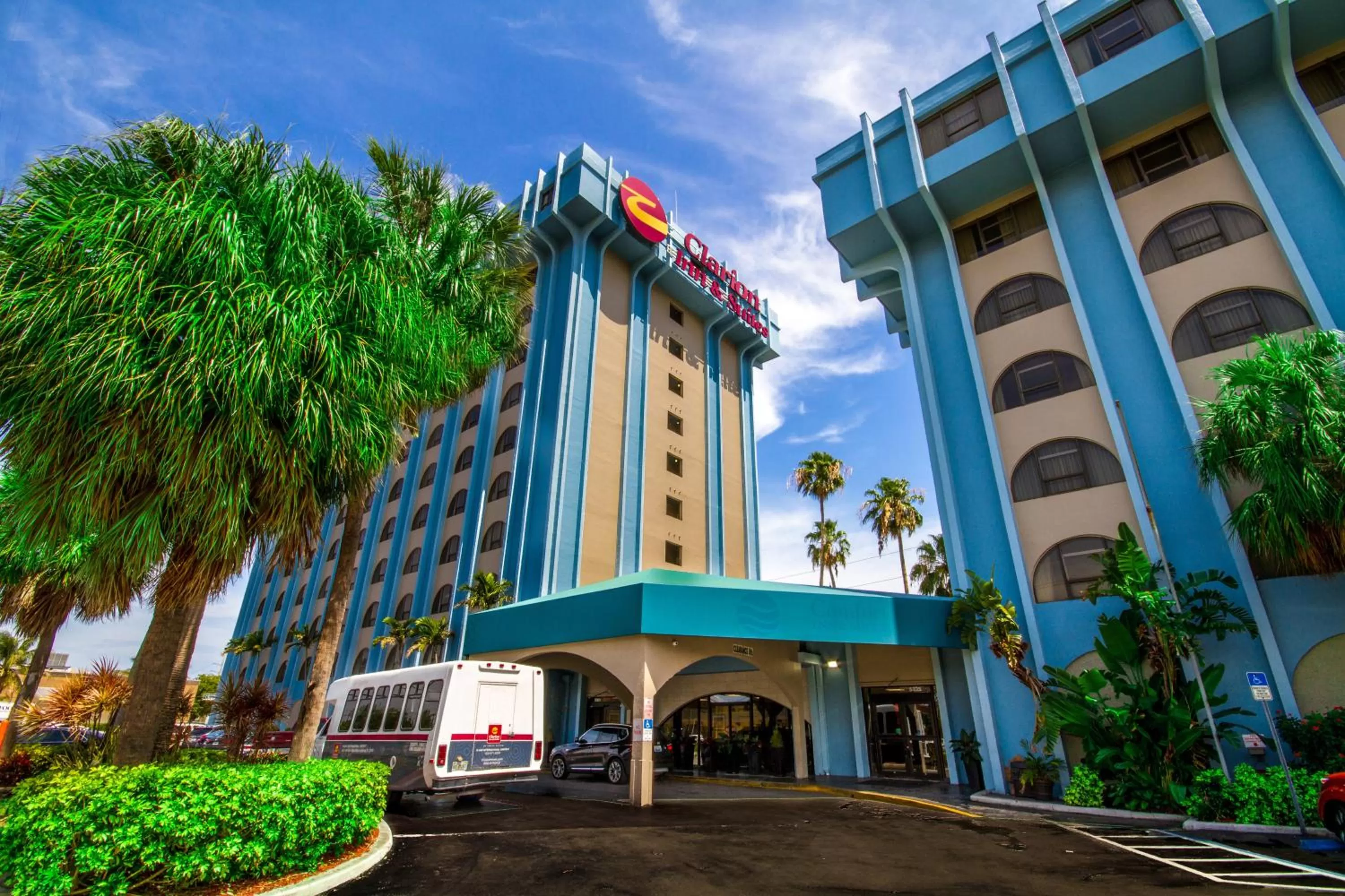 Property building in Clarion Inn & Suites Miami International Airport
