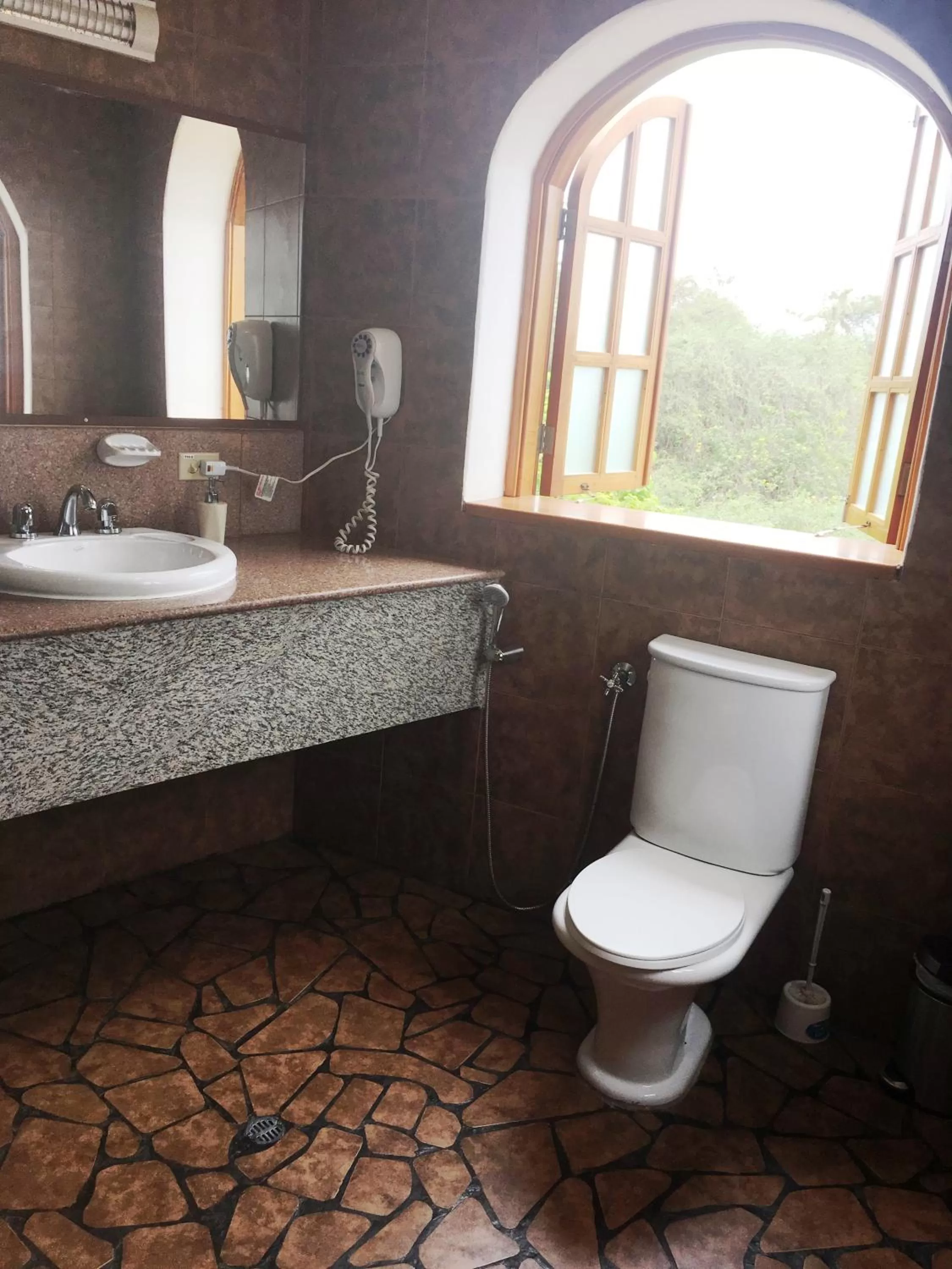 Bathroom in La Fortaleza De Haro