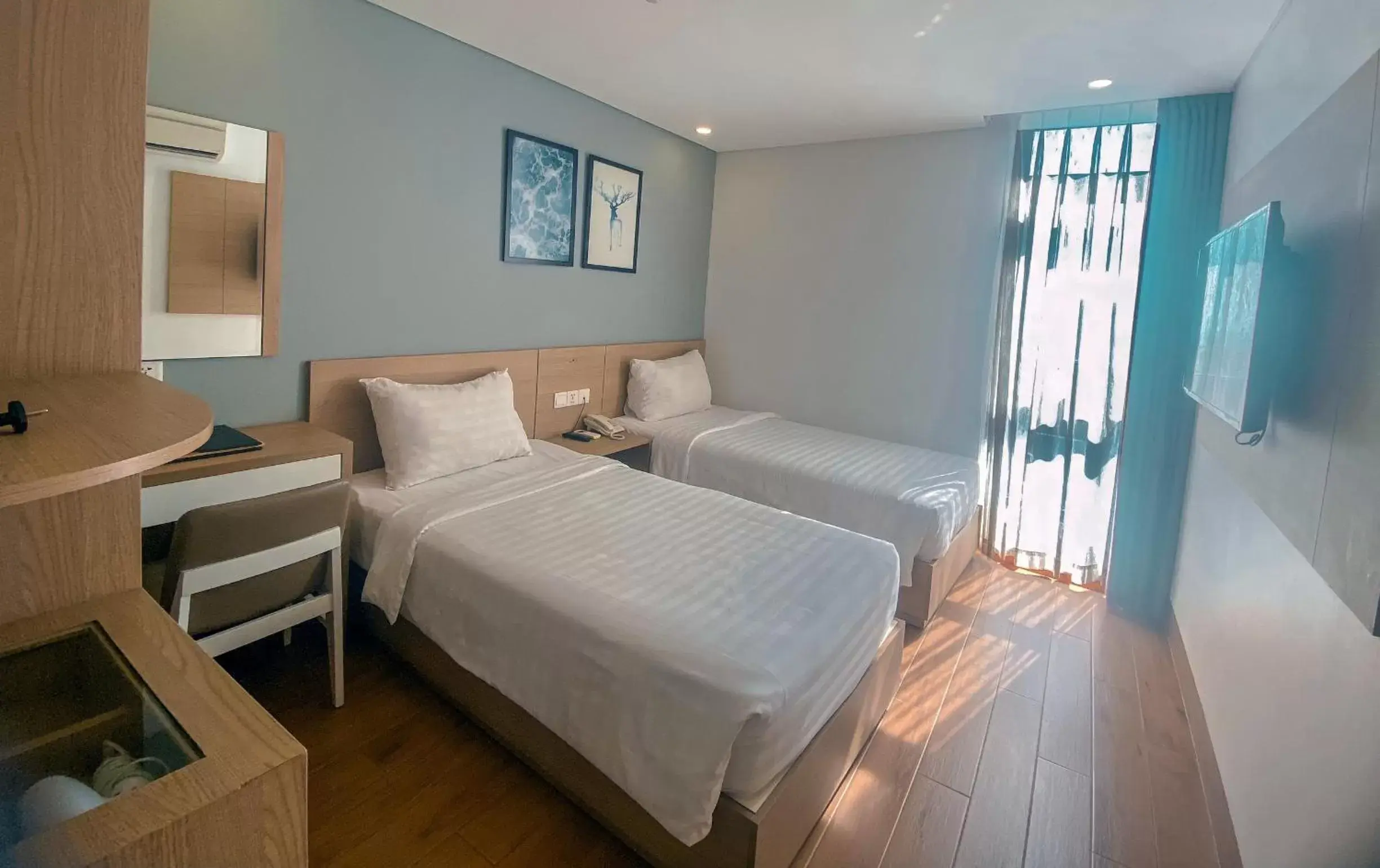 Superior Double or Twin Room in Smile Hotel Nha Trang Superior Double or Twin Room in Smile Hotel Nha Trang