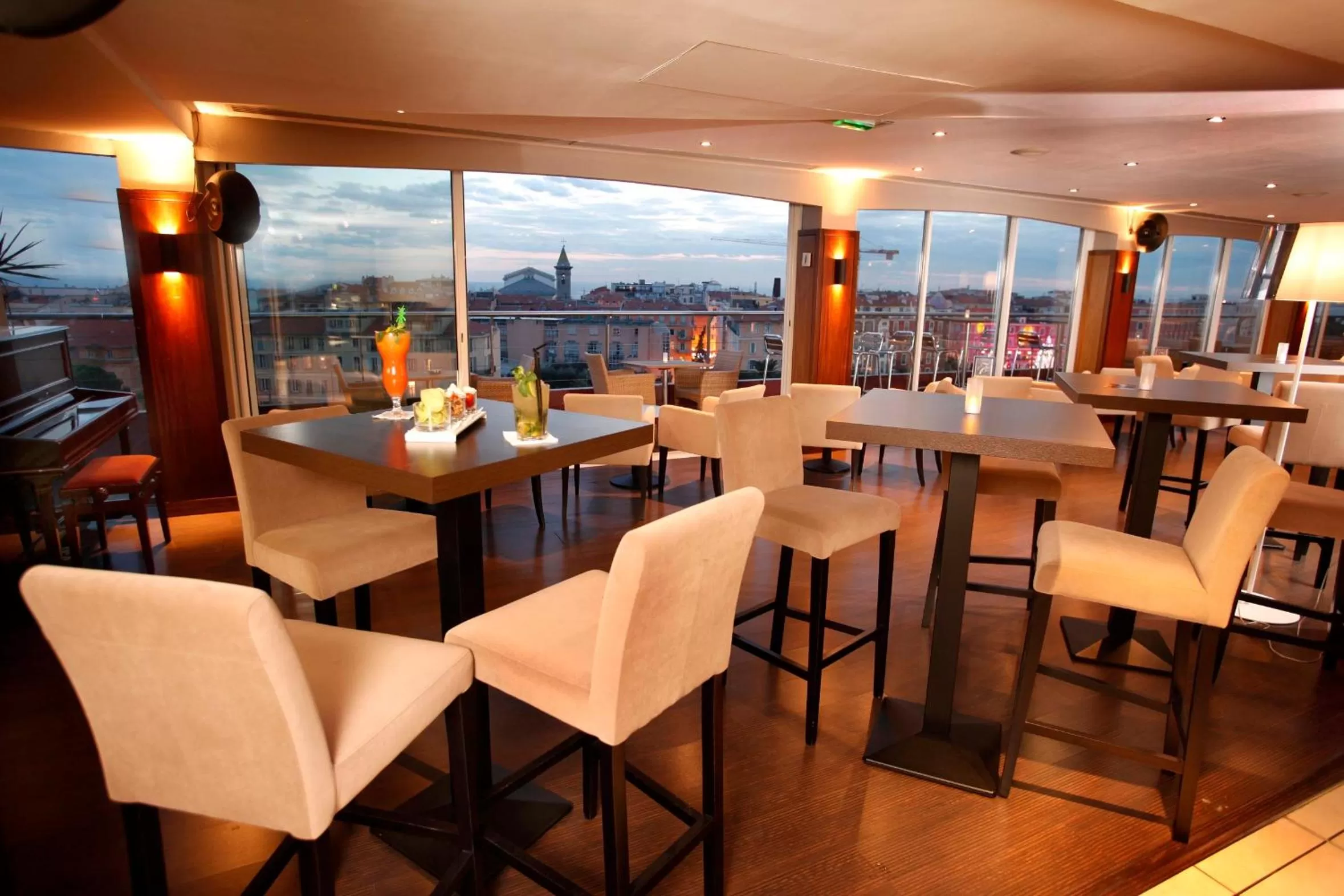 Lounge or bar in Hotel Aston La Scala