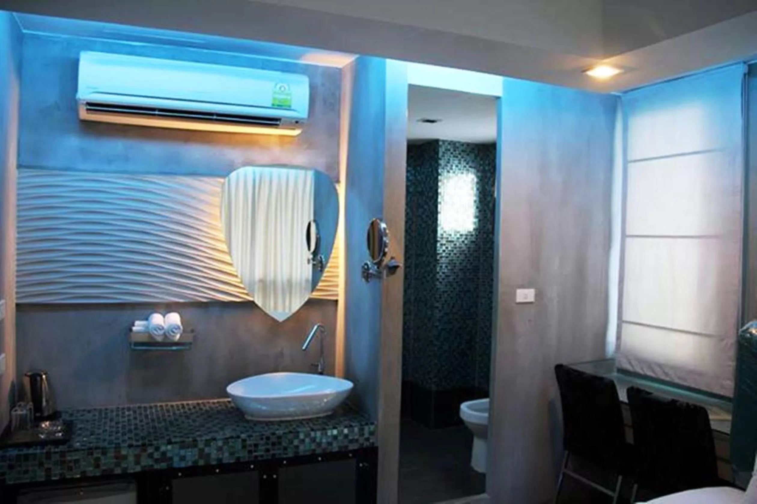 Day in Blutique Hotel