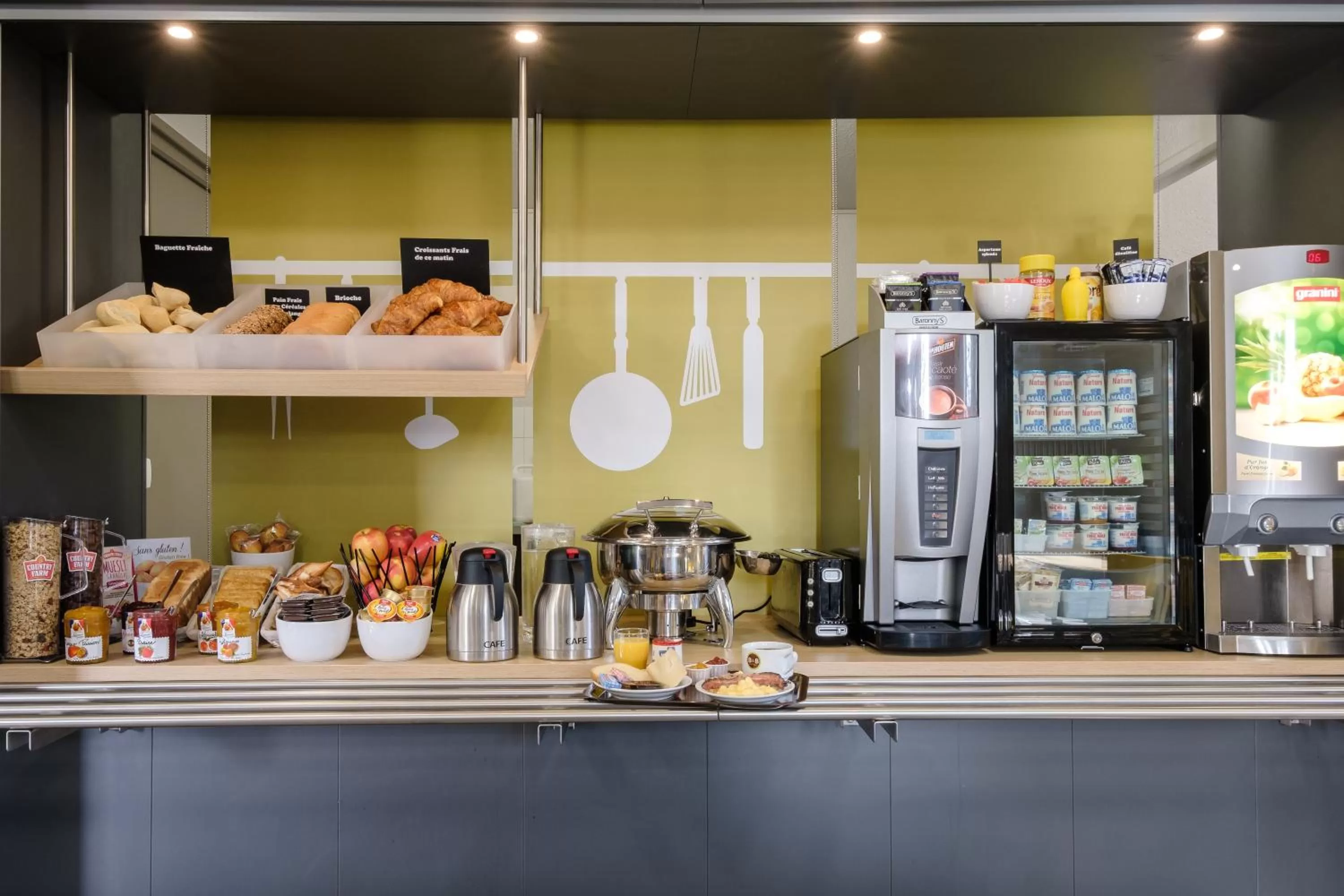 Buffet breakfast in B&B HOTEL Calais Centre St Pierre