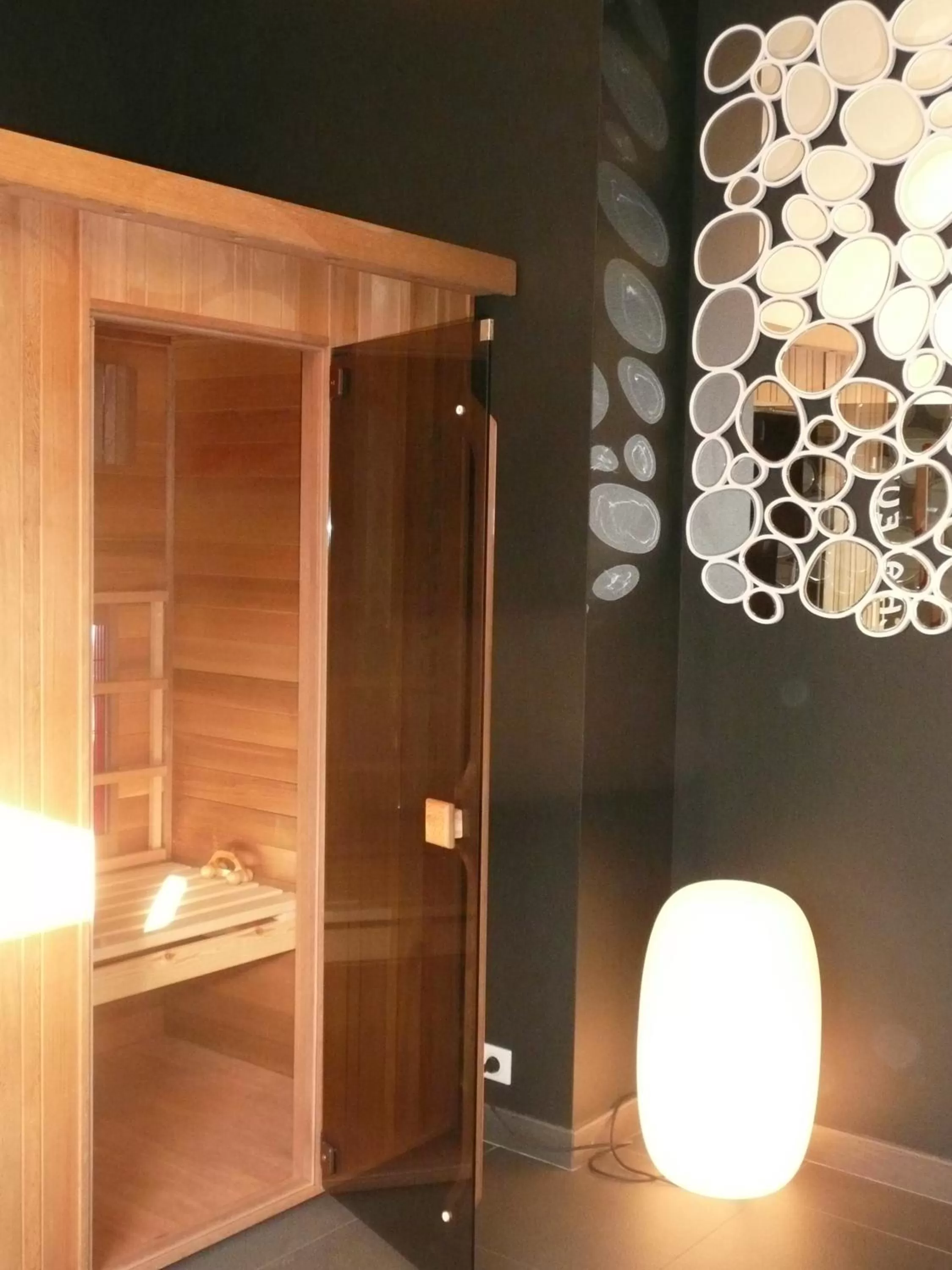 Spa and wellness centre/facilities in Best Western Auray le Loch