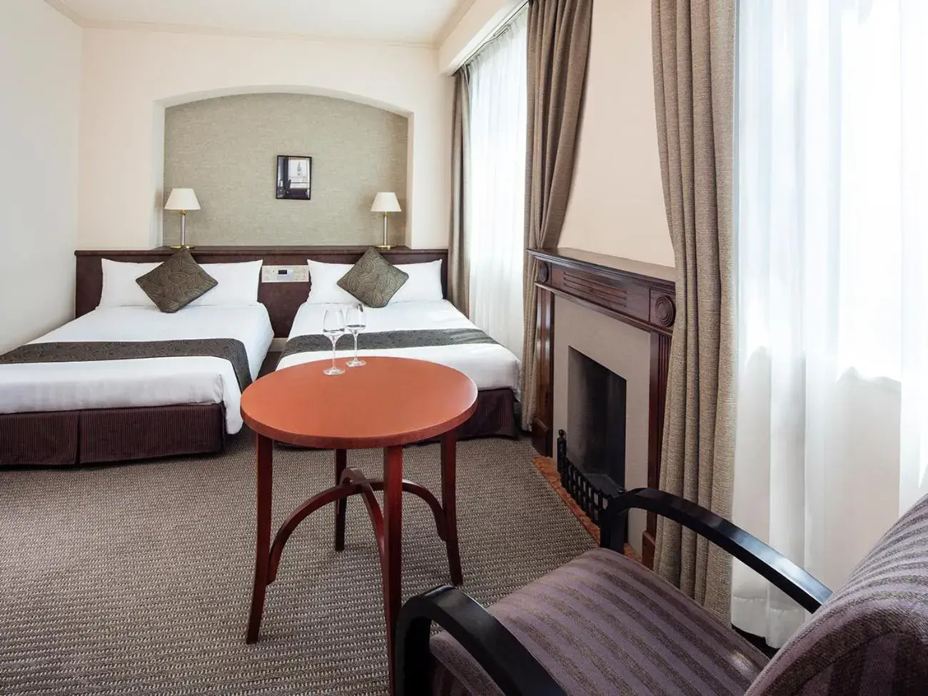 Executive Twin Room - Non-Smoking in Hotel Francs Executive Twin Room - Non-Smoking in Hotel Francs