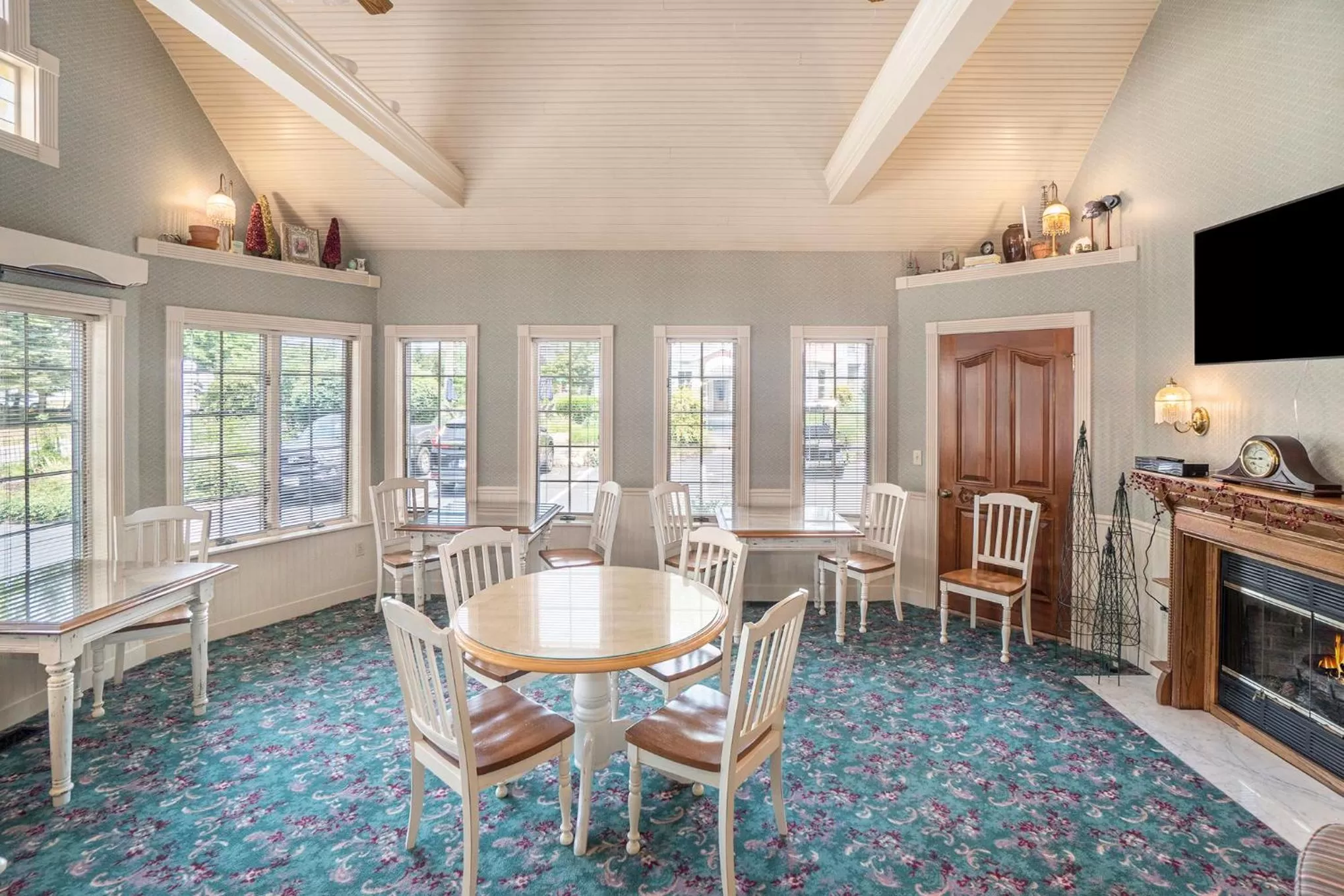 Dining area in Yelton Manor Bed and Breakfast