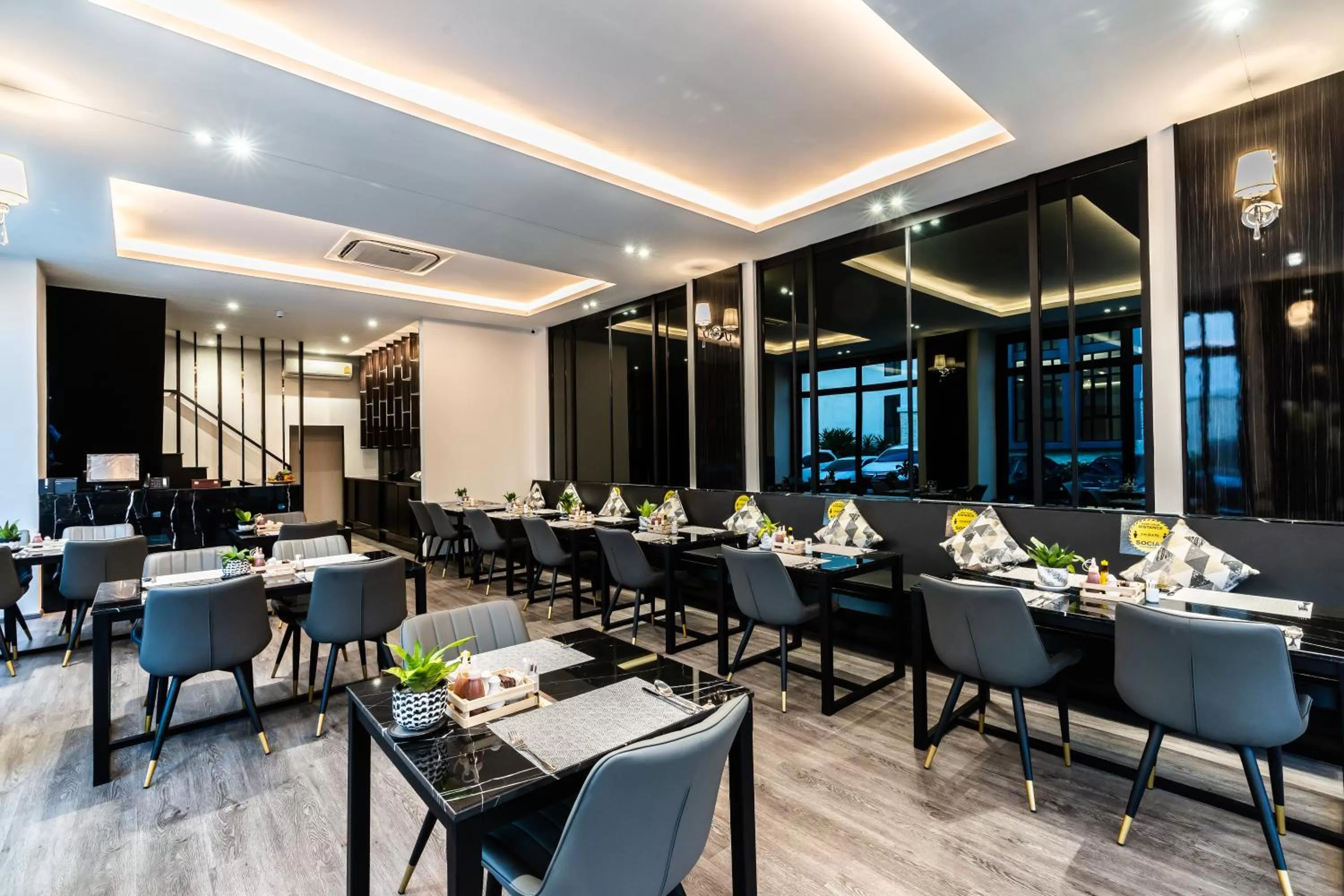 Restaurant/places to eat in One Patio Hotel Pattaya - SHA Extra Plus