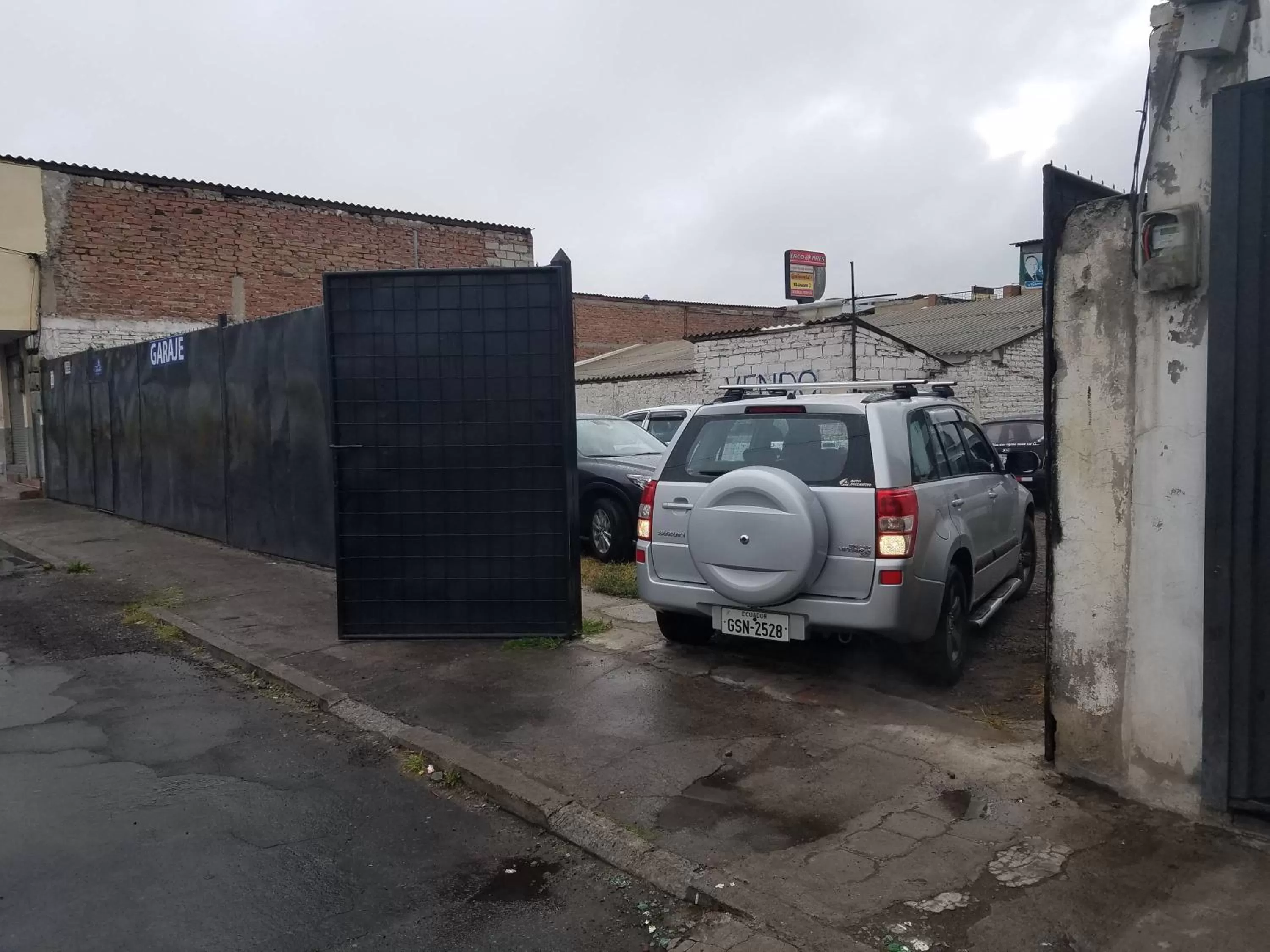 Neighborhood in Hotel Ventura