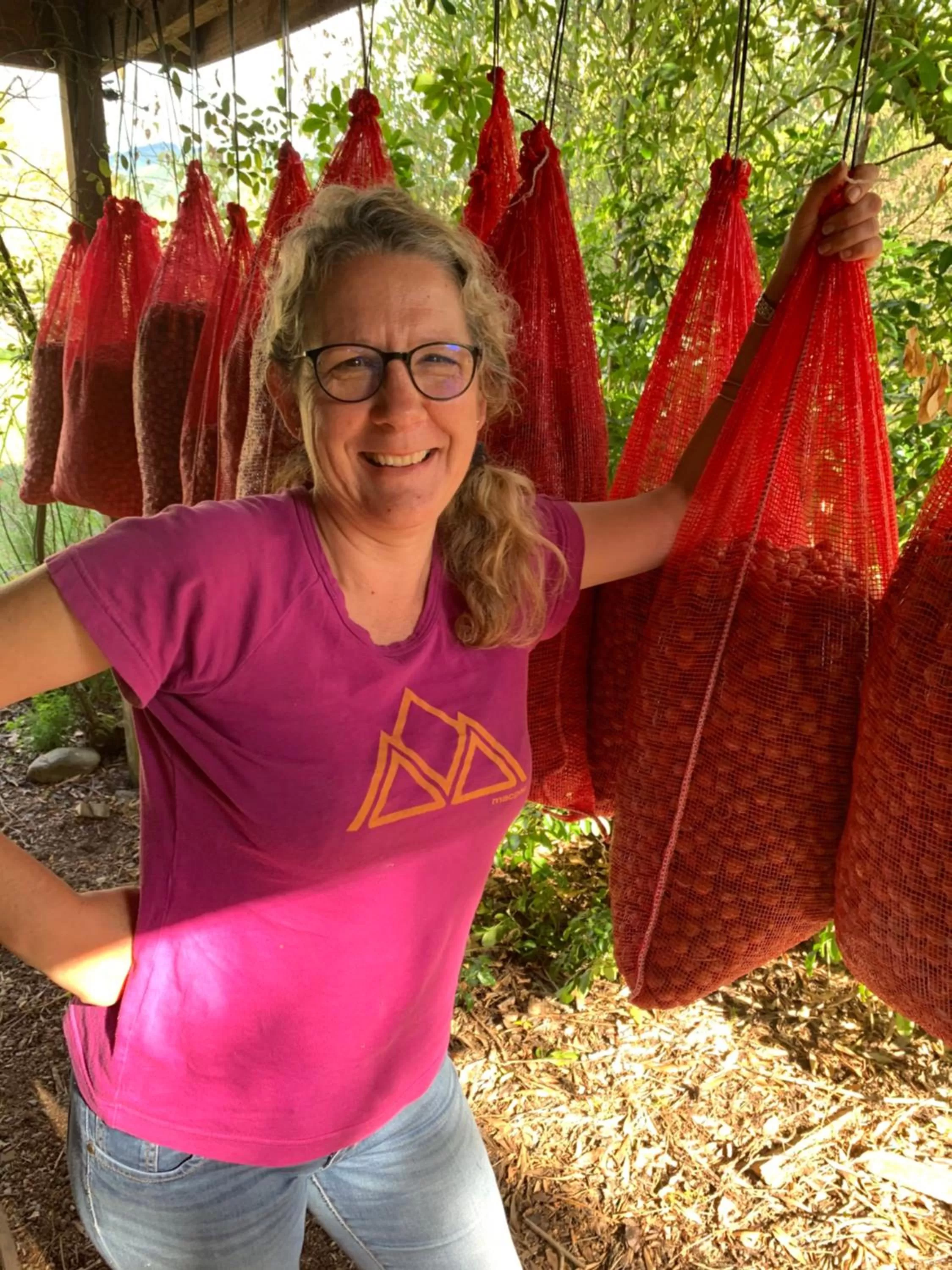 People in Quail Farm, Colonial charm