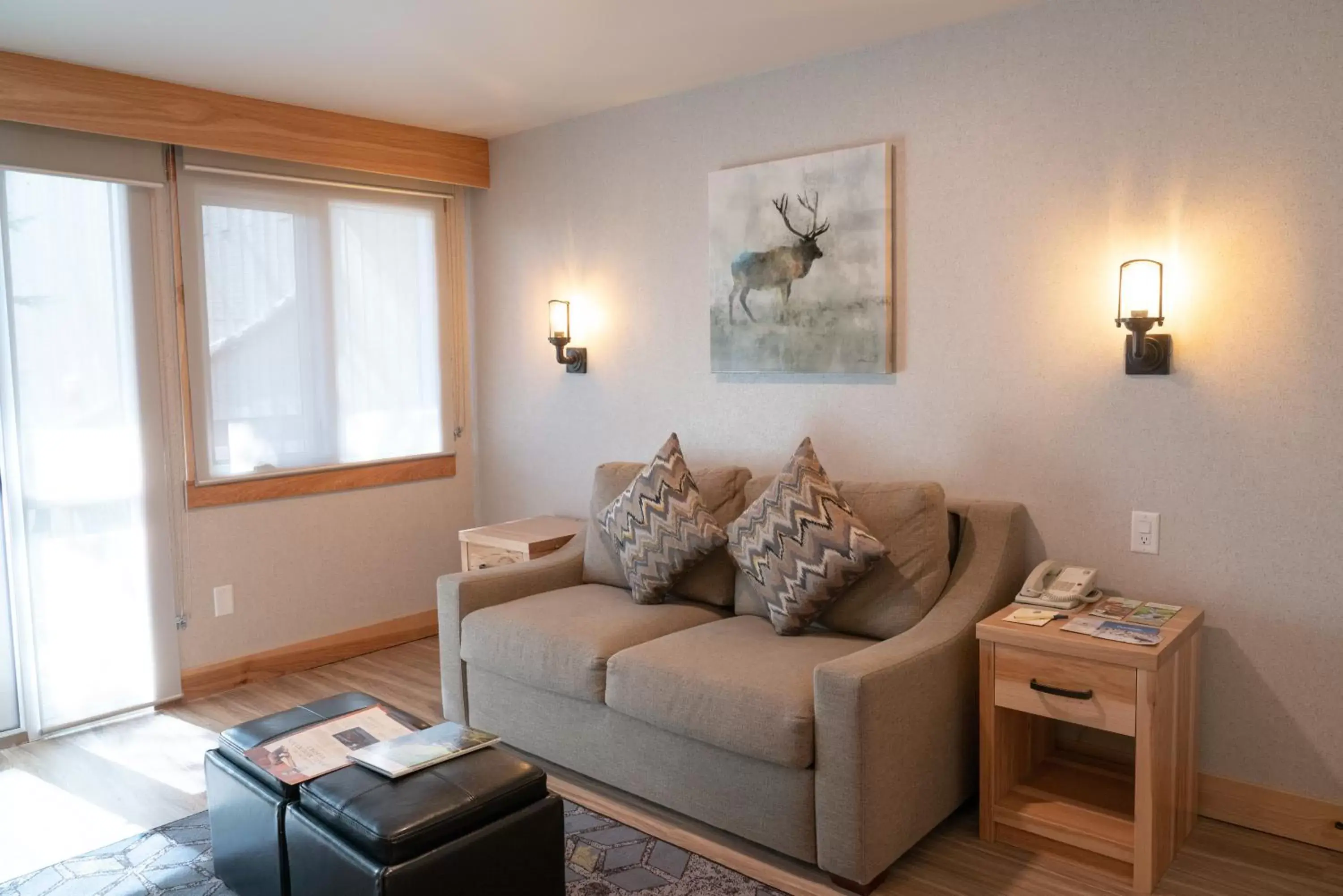 Studio Apartment in Tunnel Mountain Resort Studio Apartment in Tunnel Mountain Resort